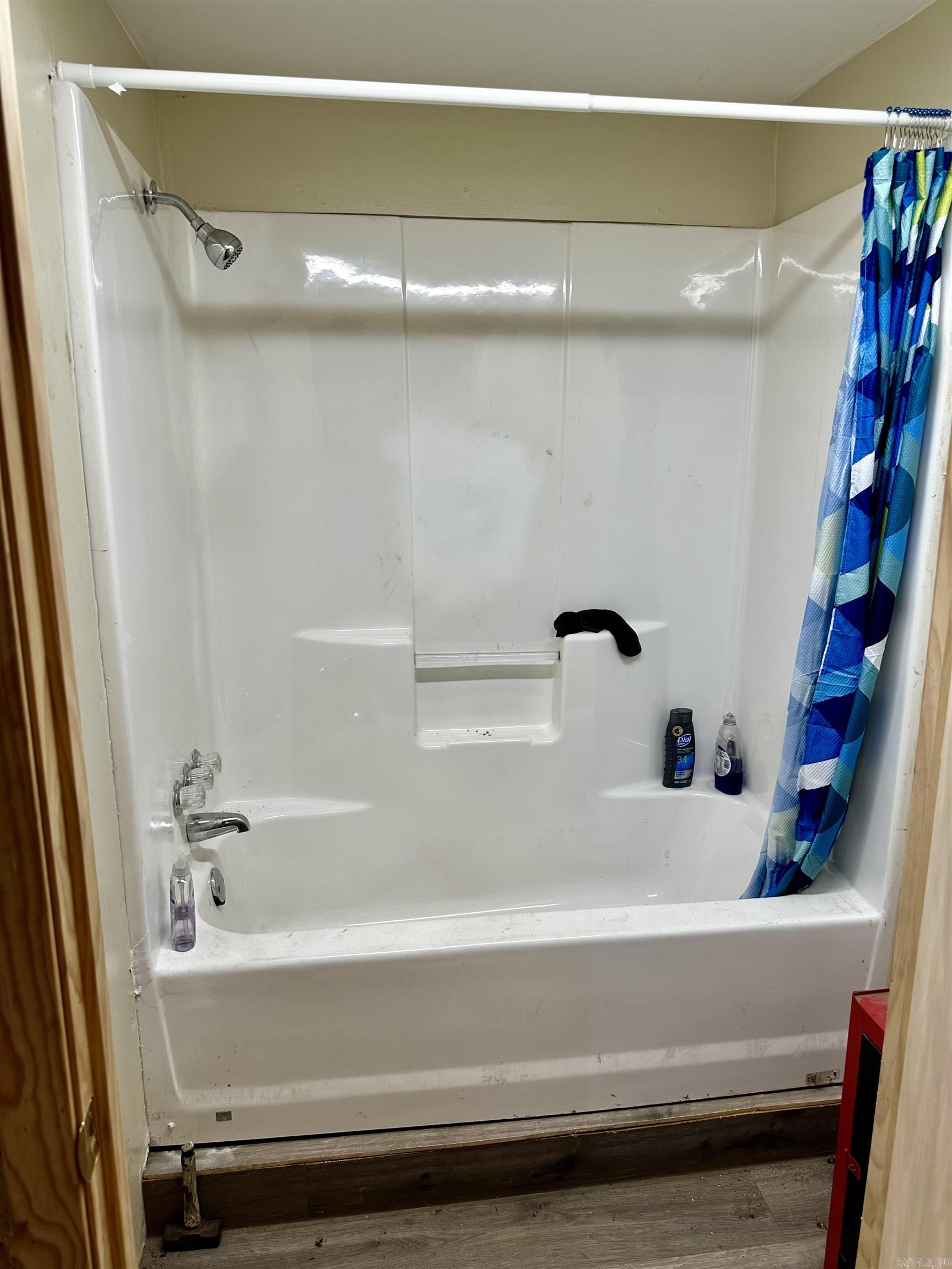 Glenwood - Commercial Sale