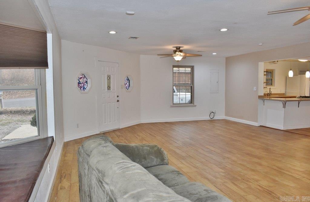 Evelyns Fountain Lake - Residential