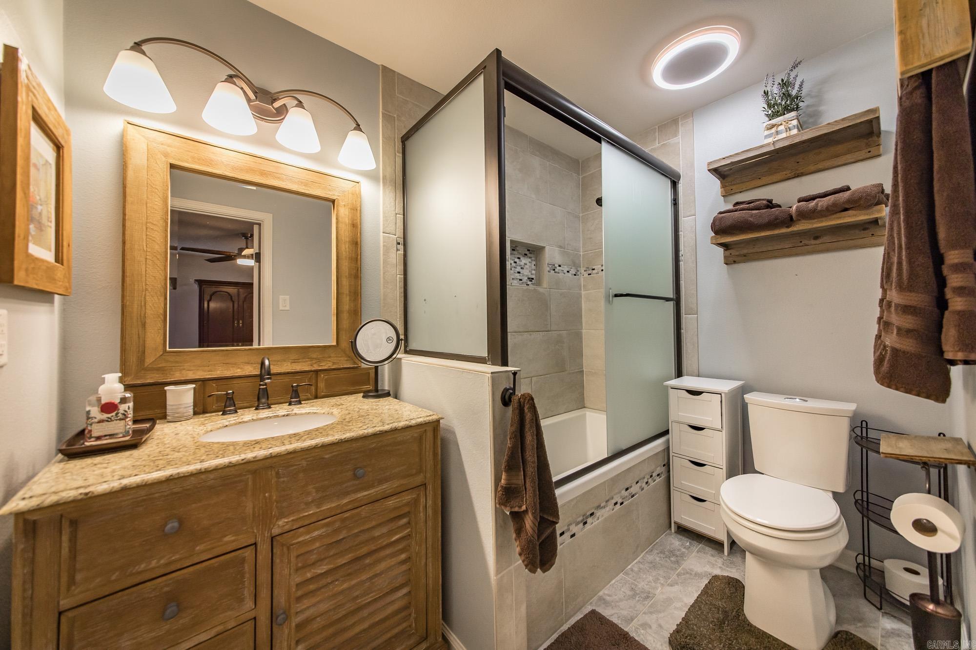 SILVER CREEK - Residential