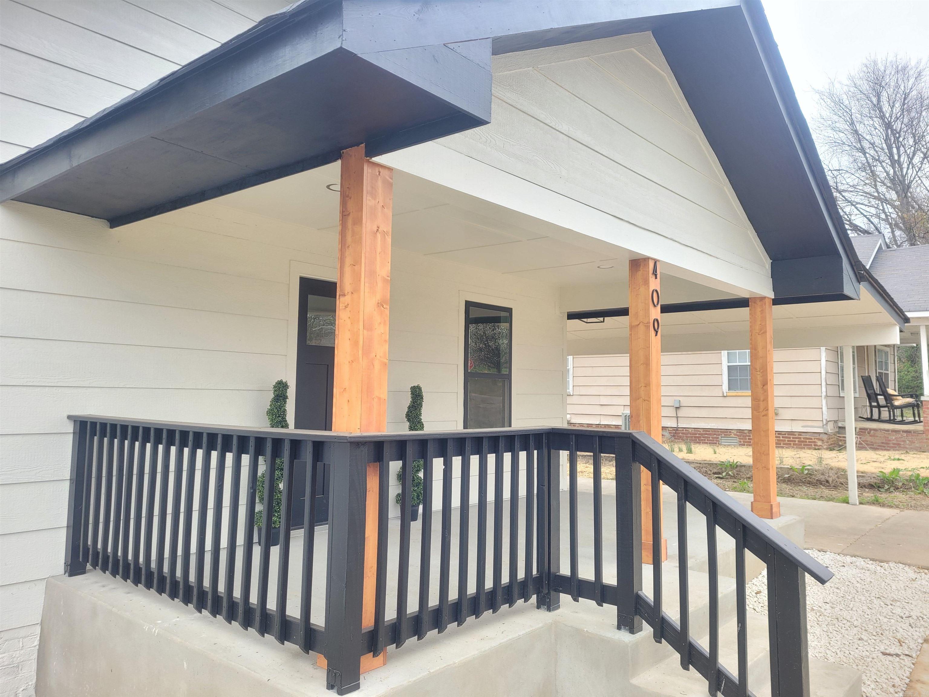 HAIRSTON ADDN - Residential