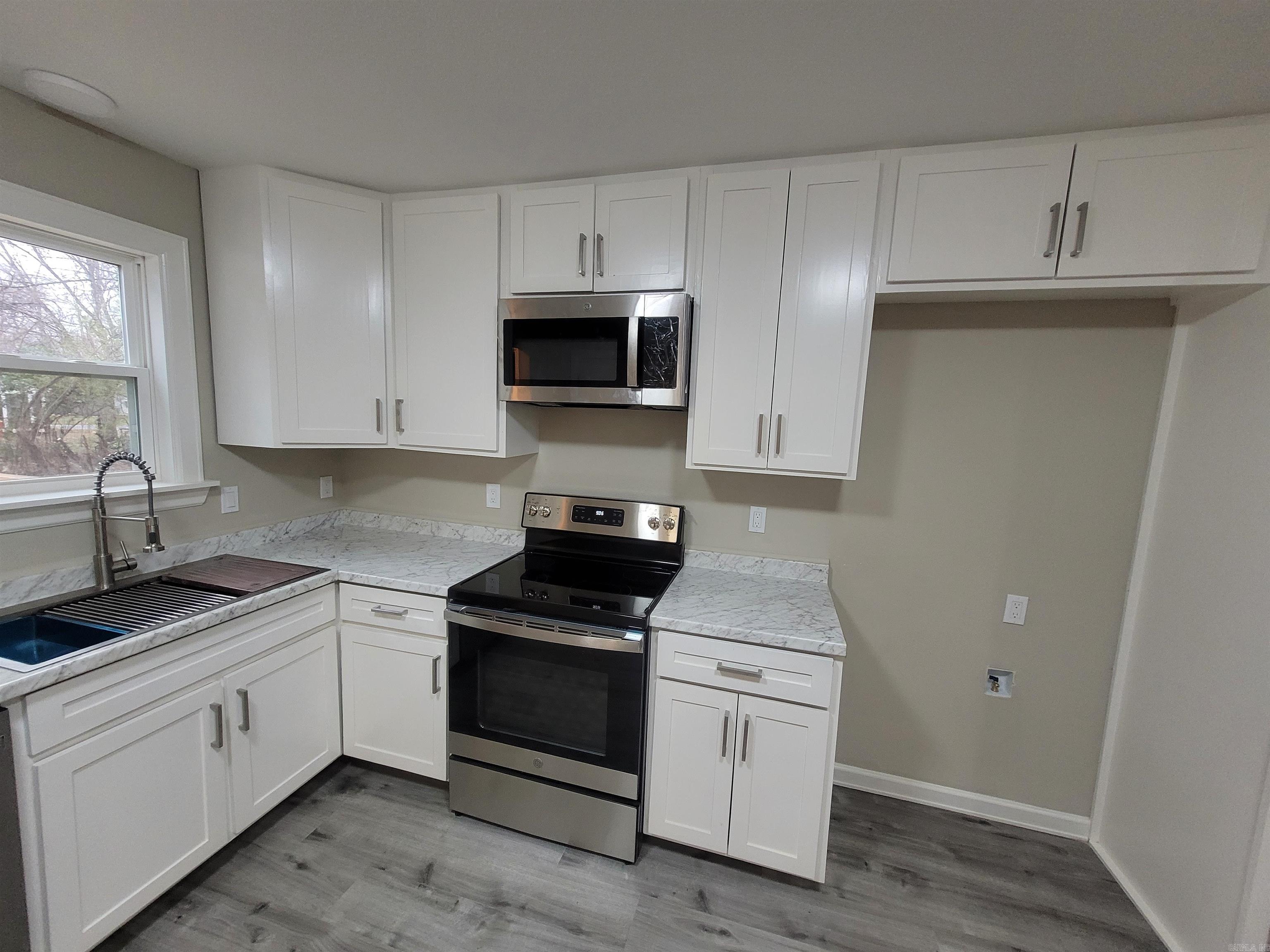 HAIRSTON ADDN - Residential