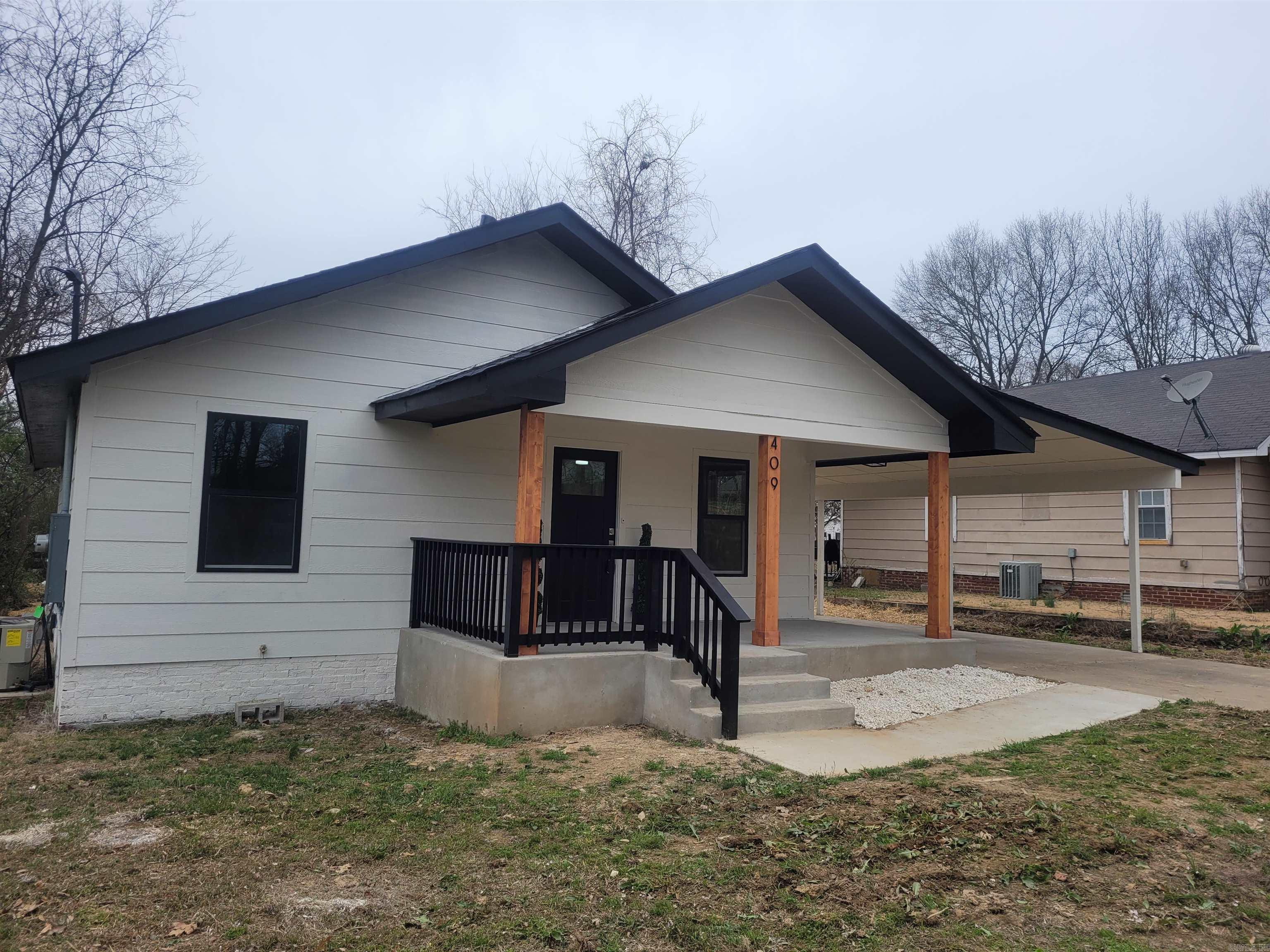 HAIRSTON ADDN - Residential