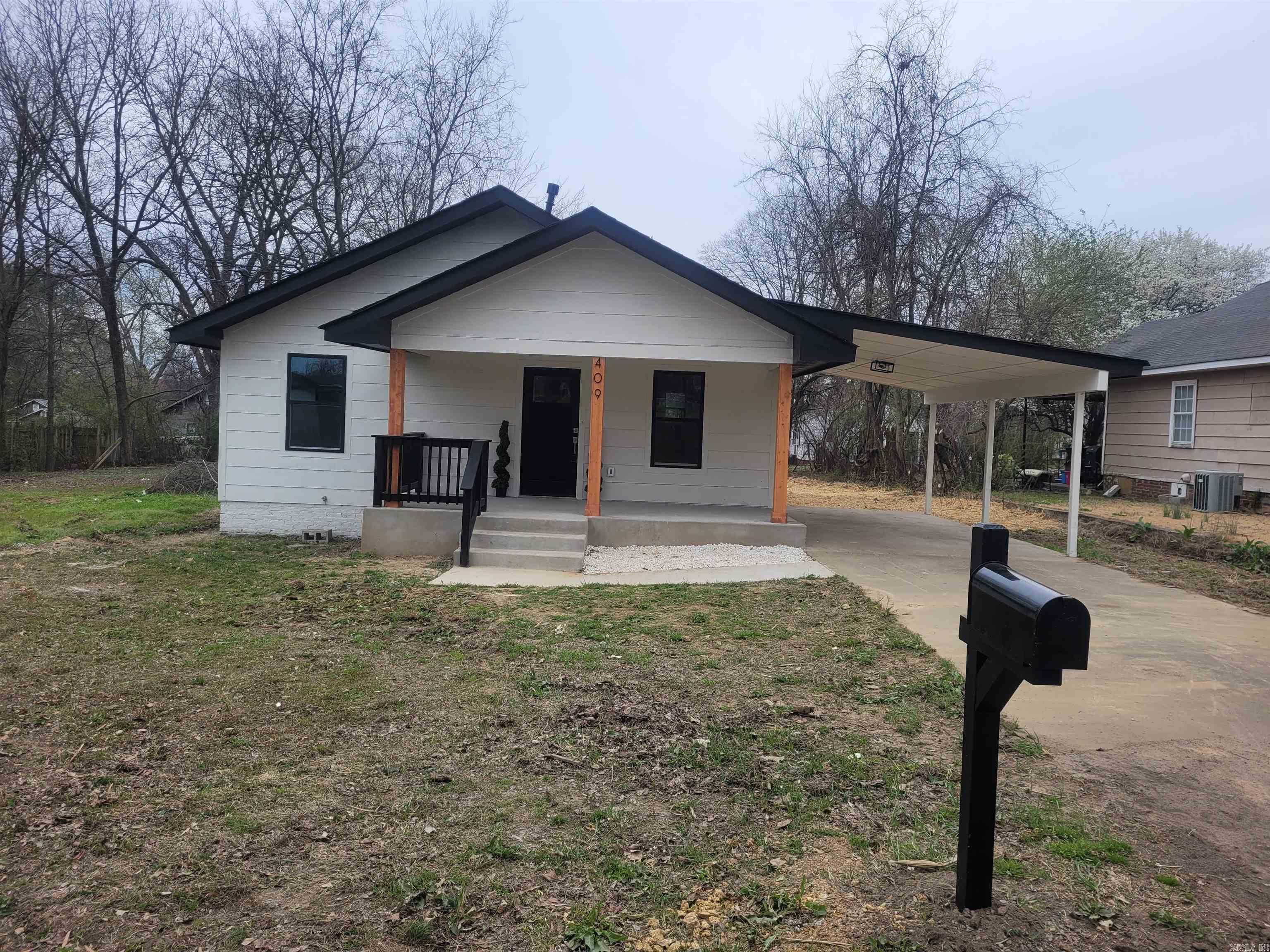 HAIRSTON ADDN - Residential