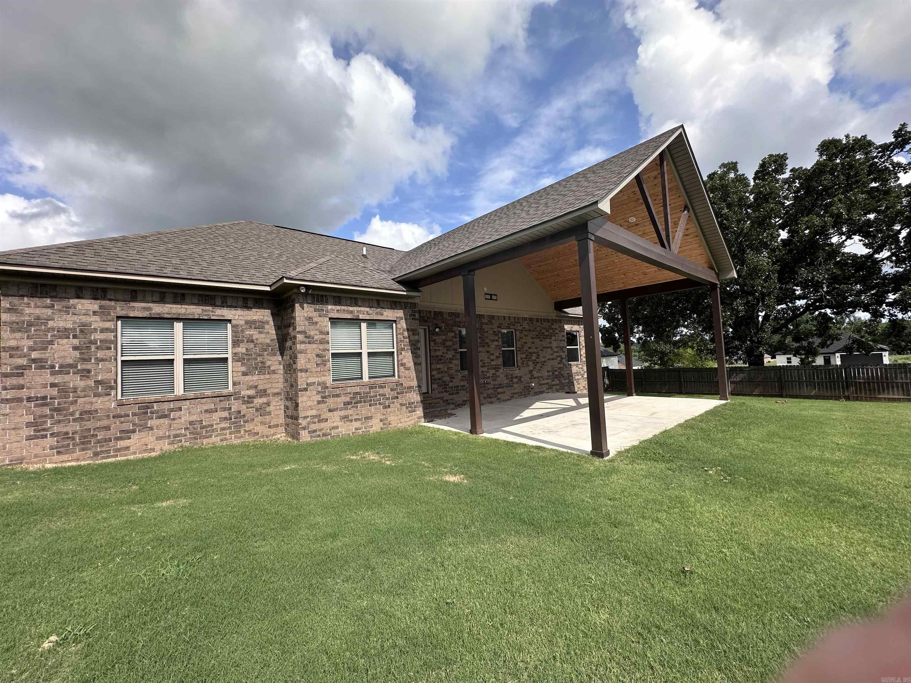 WATSON PLACE - Residential