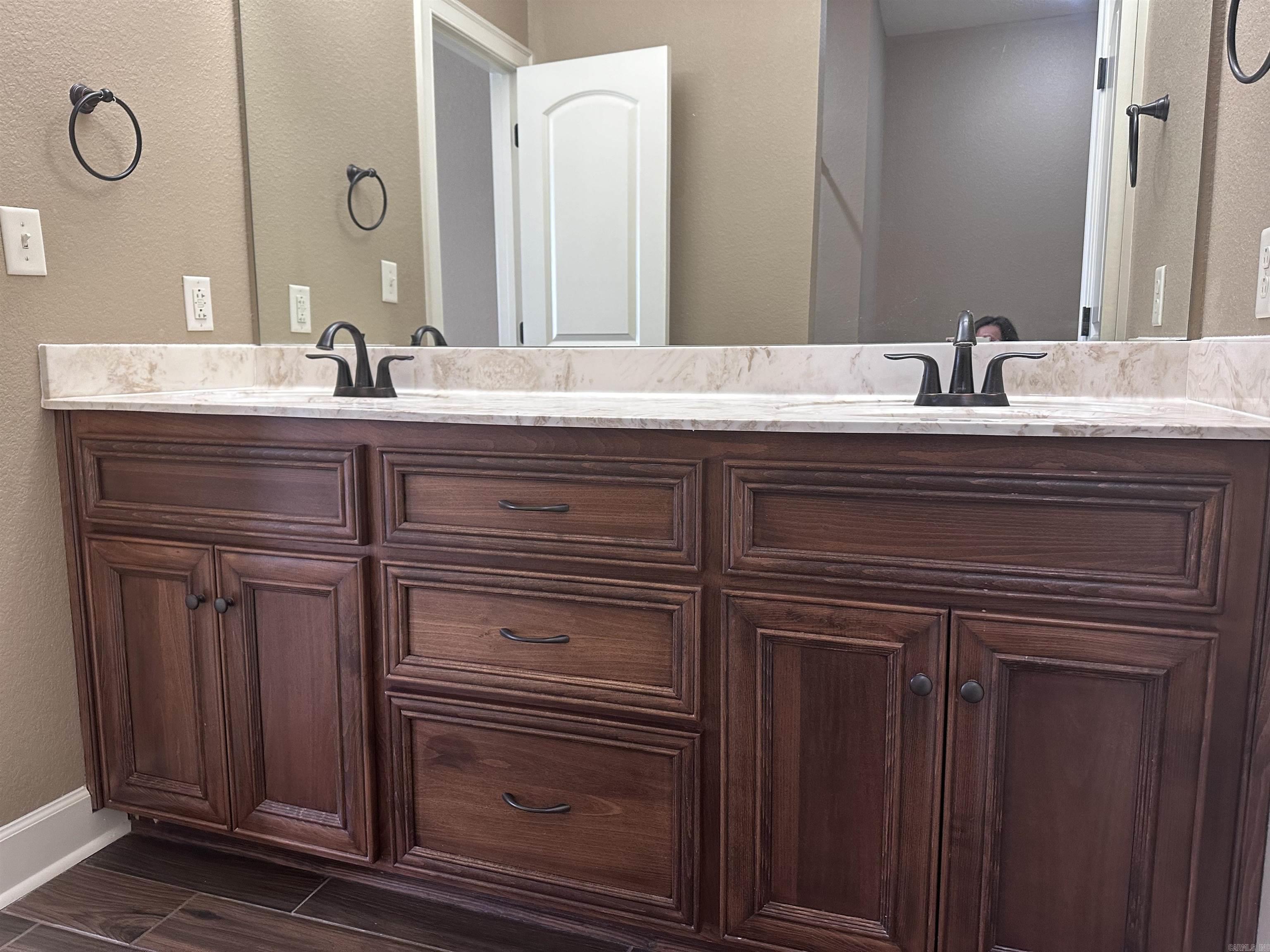 WATSON PLACE - Residential