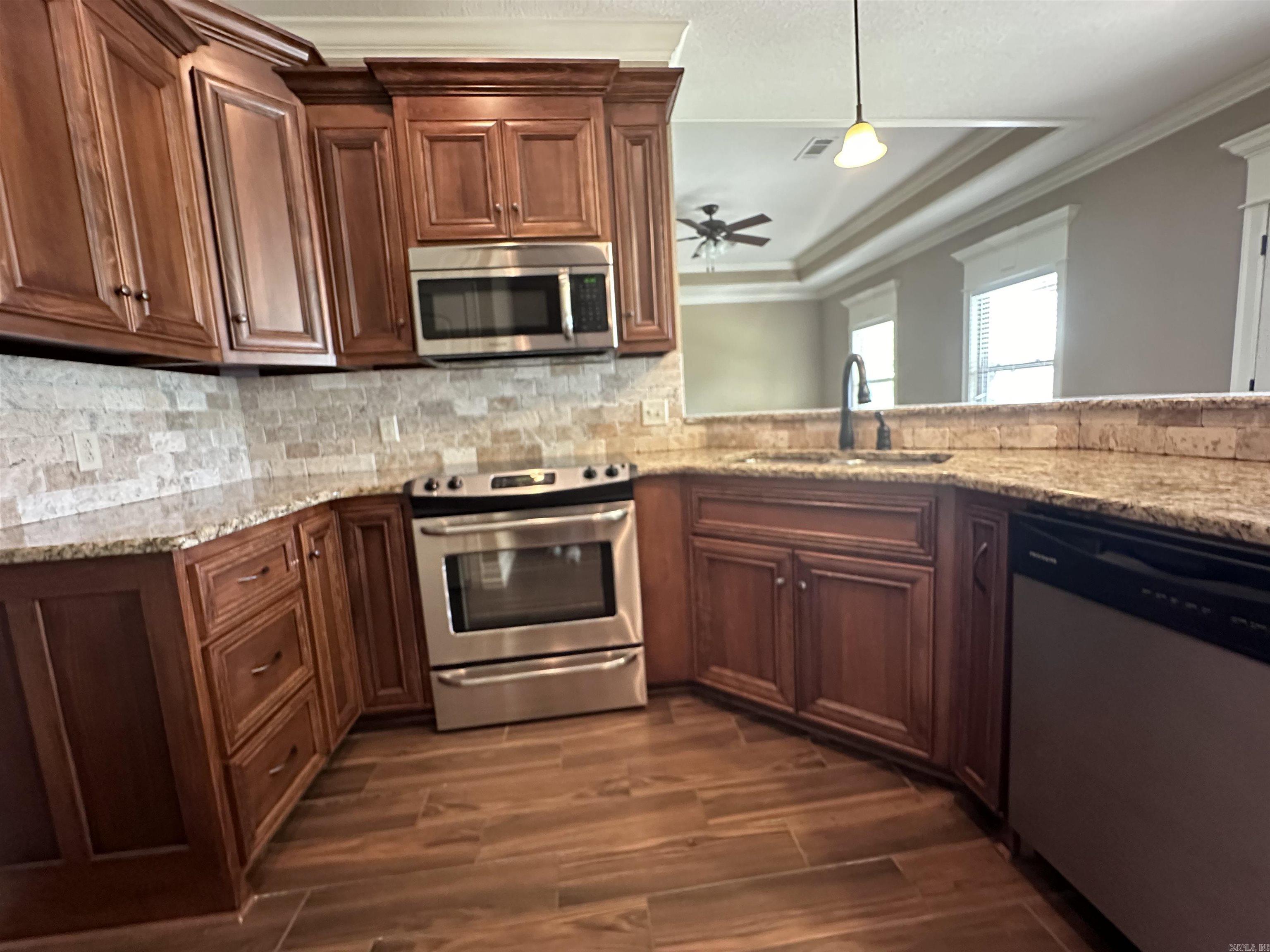 WATSON PLACE - Residential