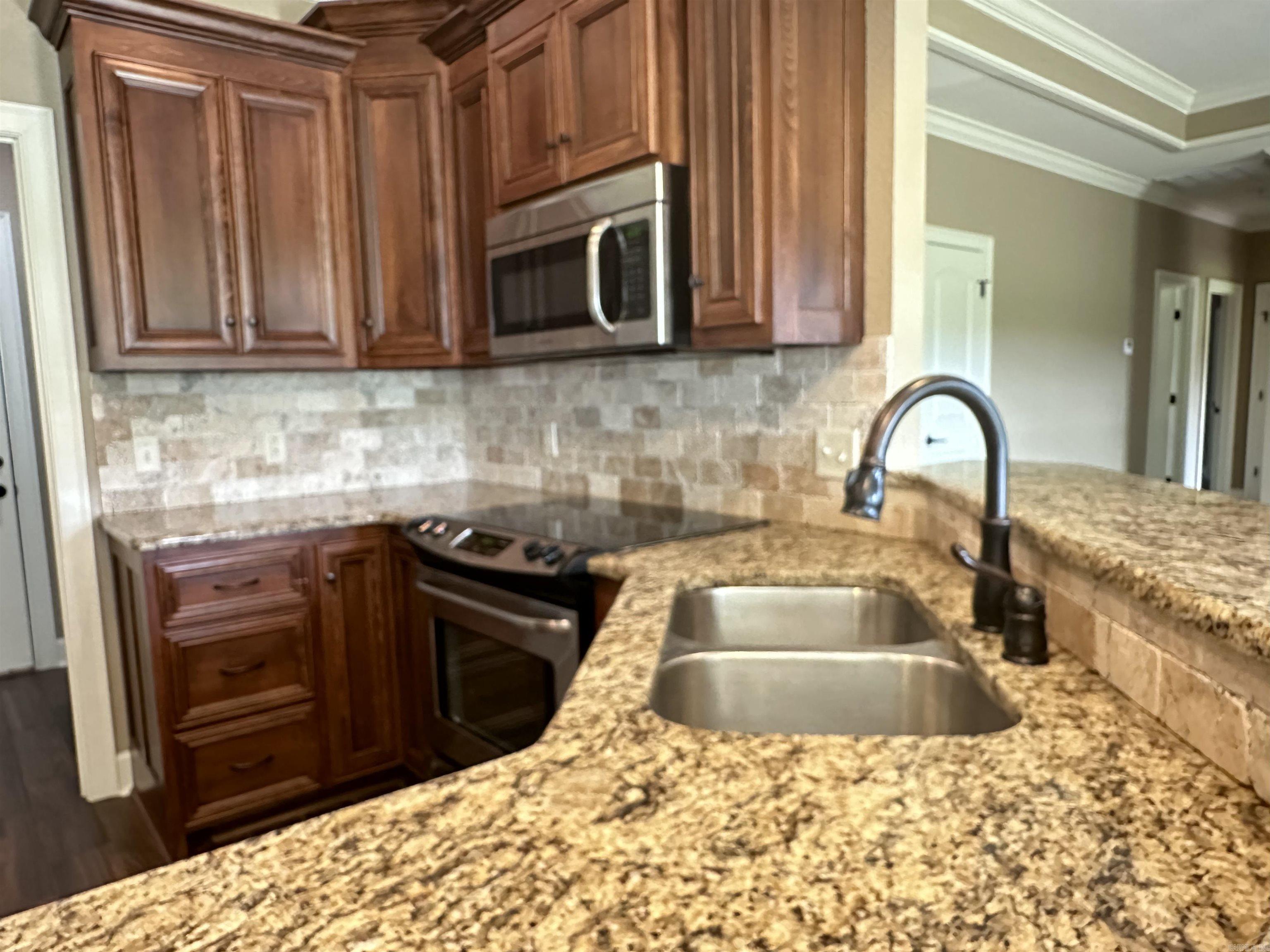 WATSON PLACE - Residential