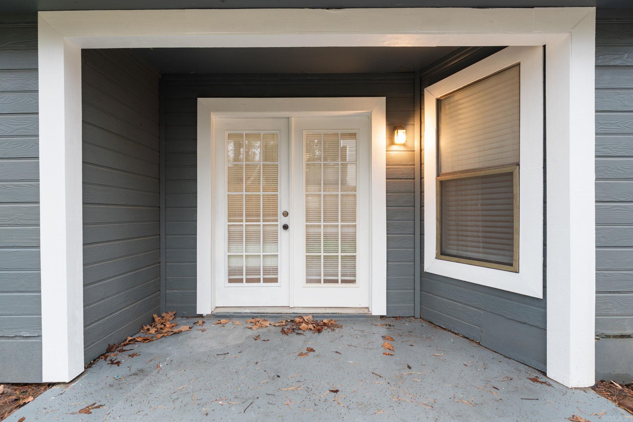 ROLLING OAKS - Residential