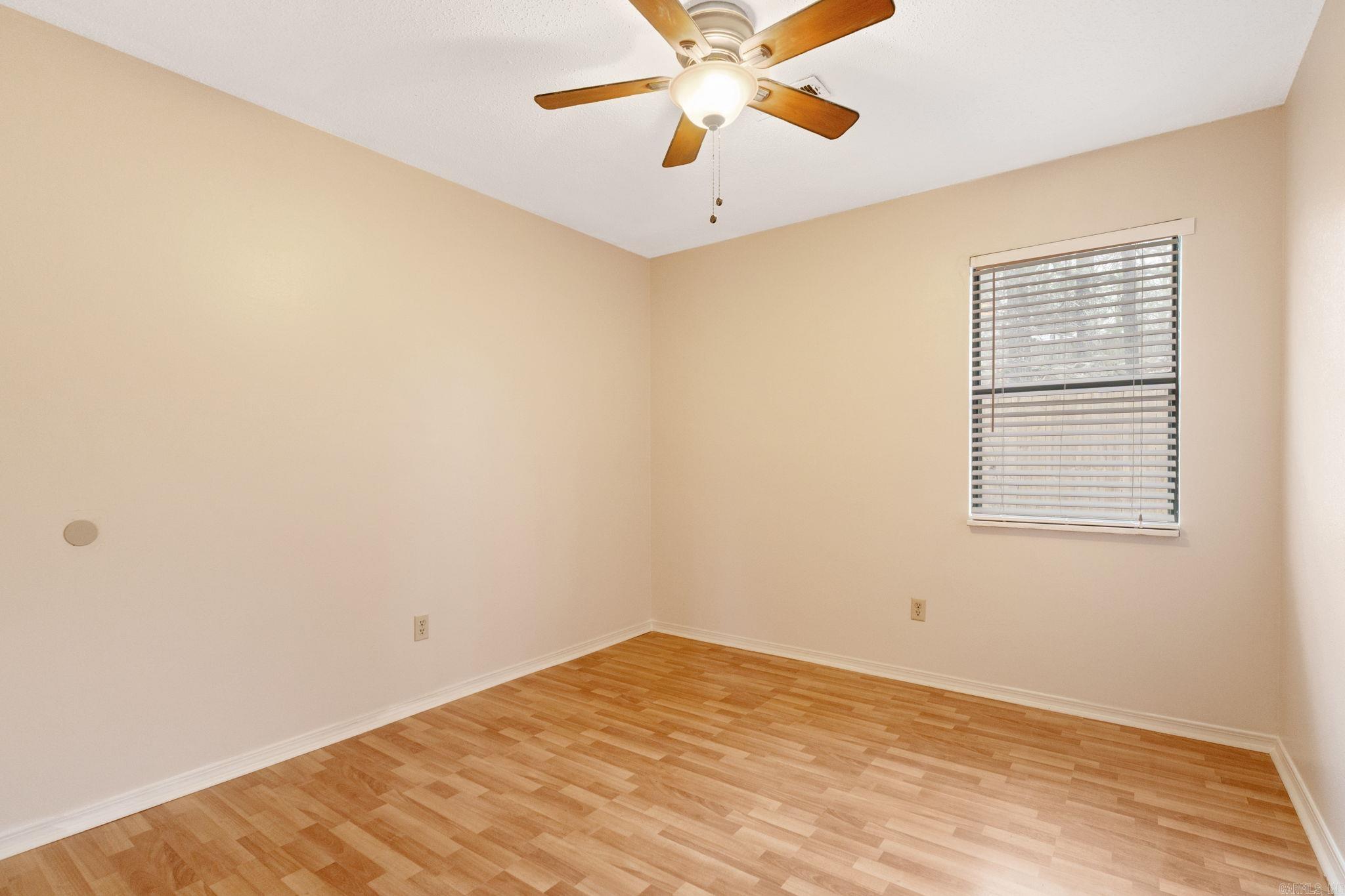 ROLLING OAKS - Residential