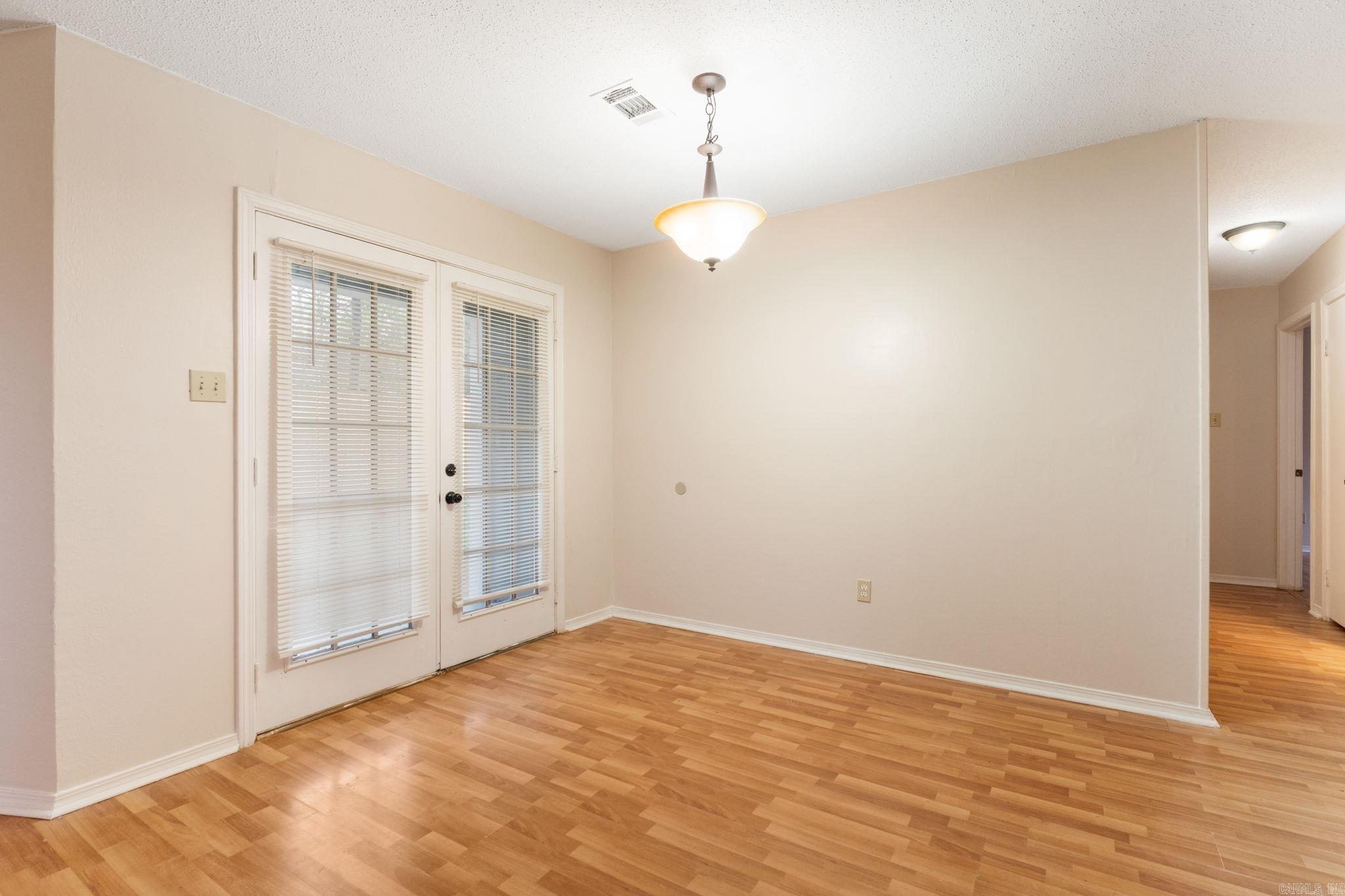 ROLLING OAKS - Residential