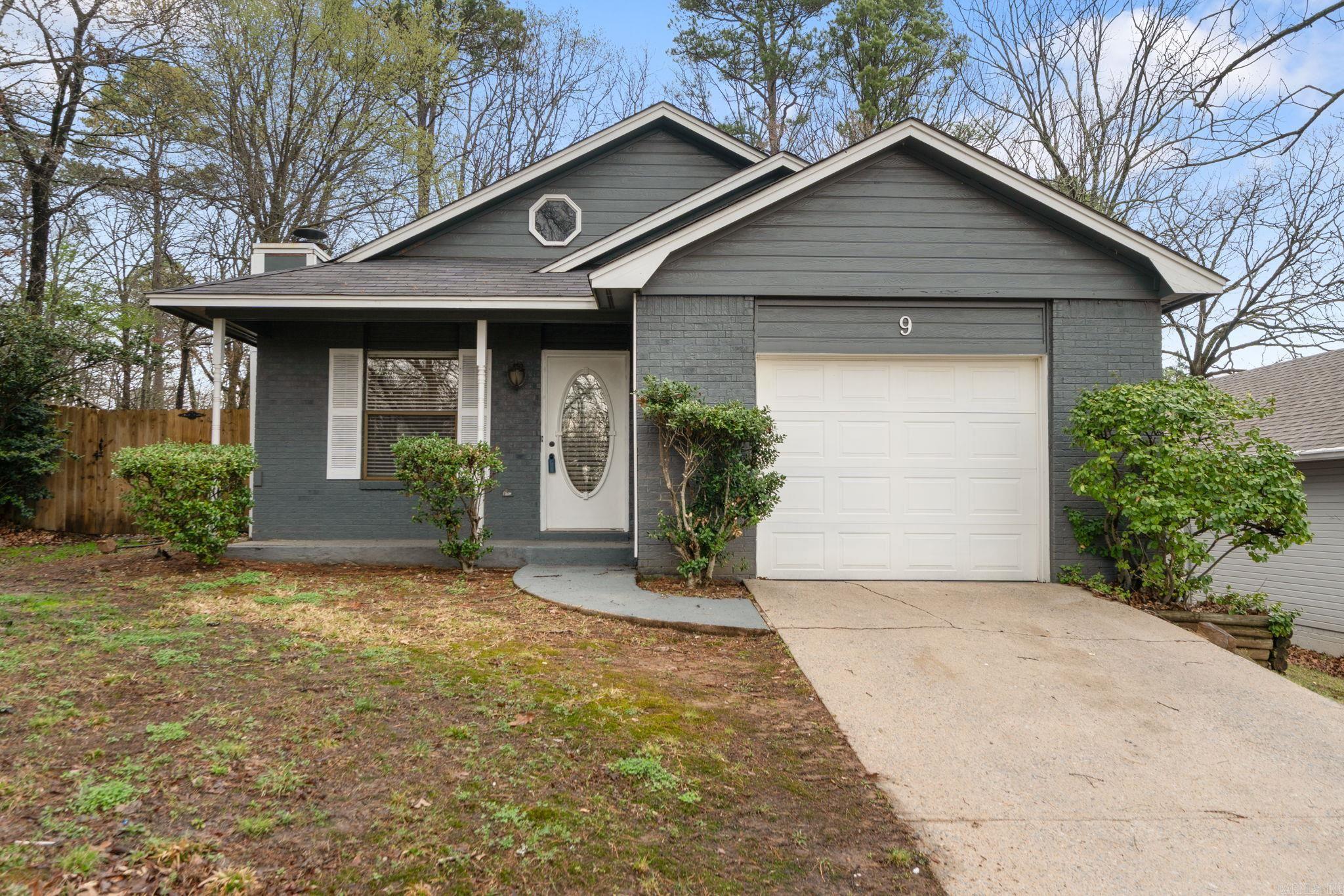 ROLLING OAKS - Residential