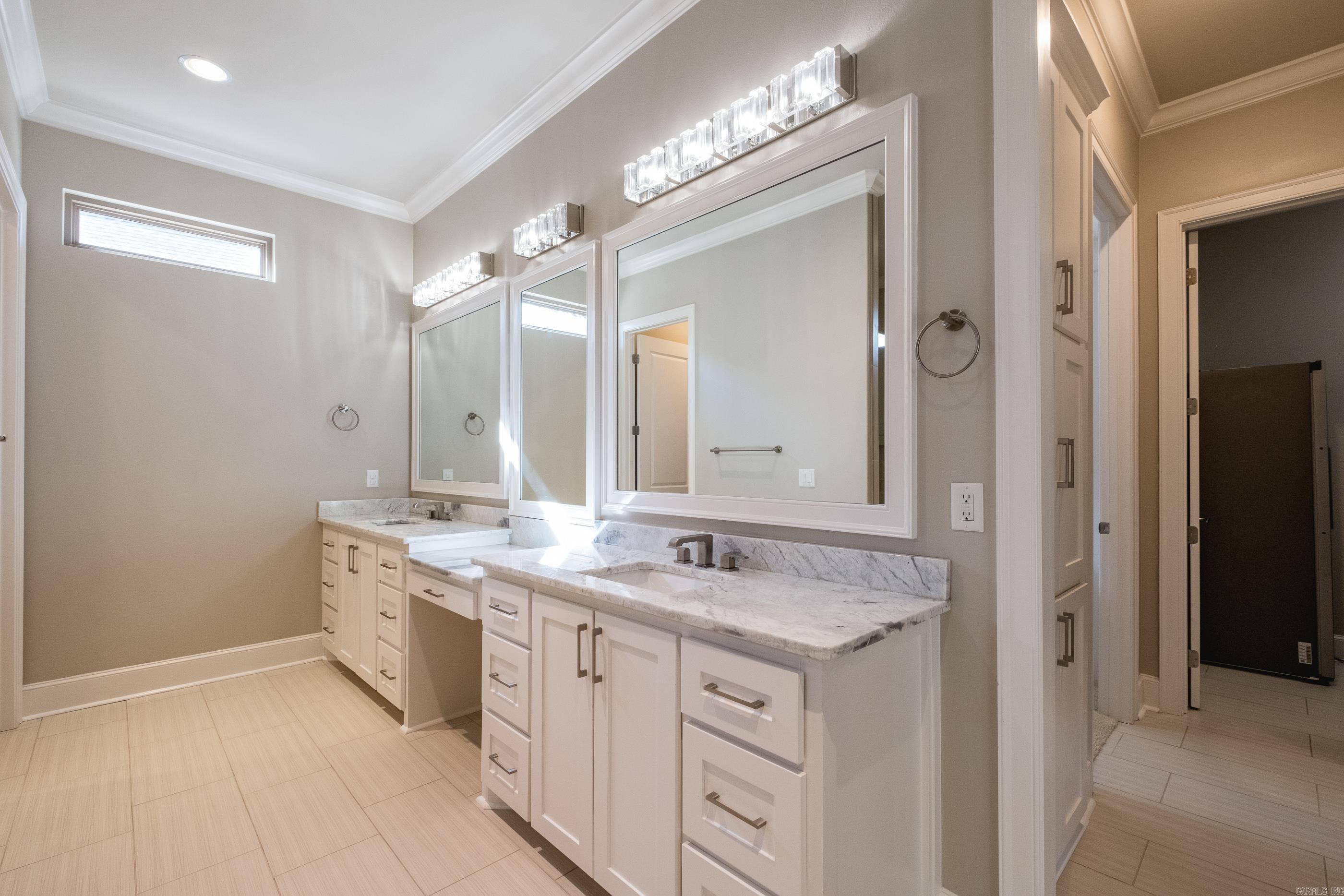 CHENAL VALLEY MIRAMAR PLACE - LI - Residential