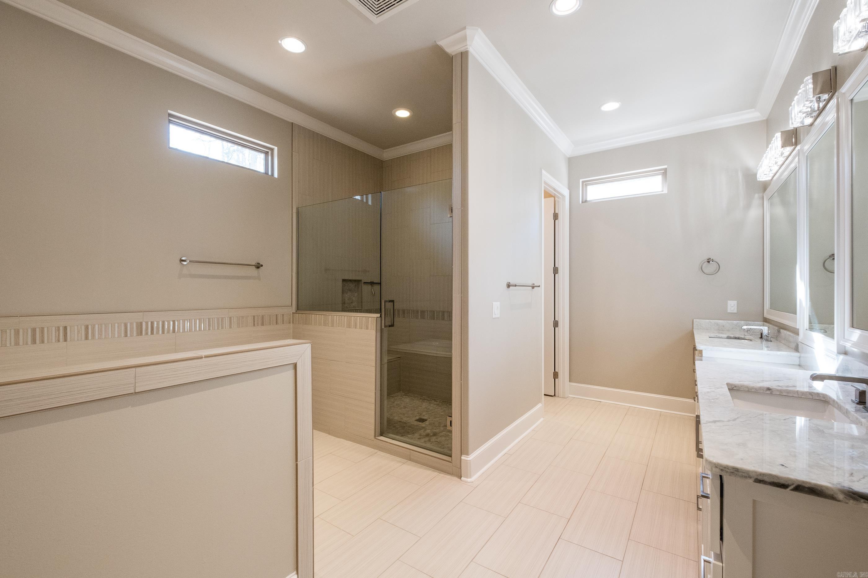 CHENAL VALLEY MIRAMAR PLACE - LI - Residential