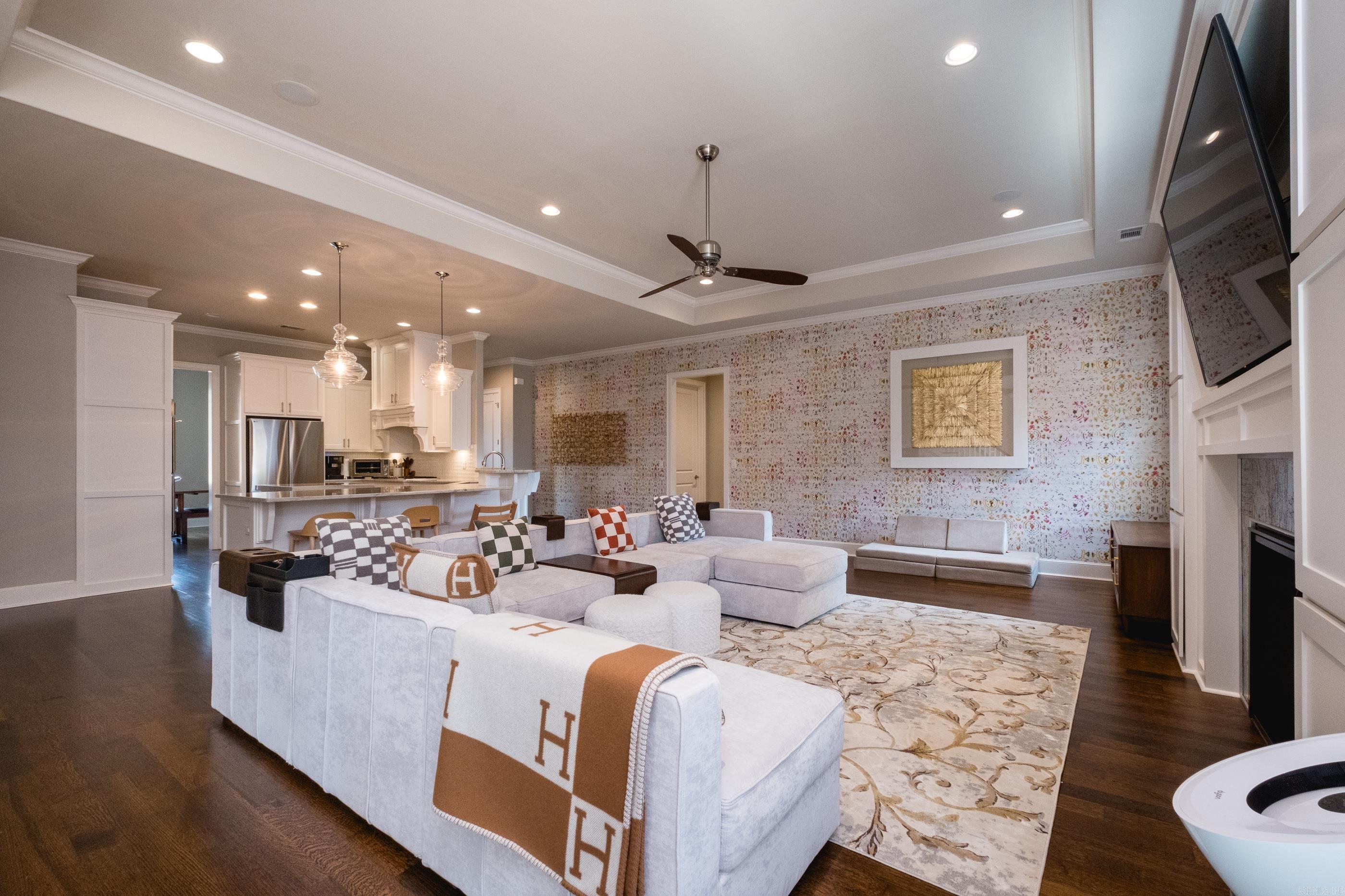 CHENAL VALLEY MIRAMAR PLACE - LI - Residential