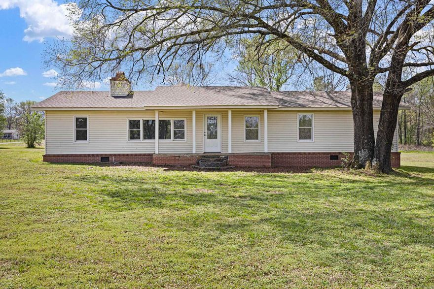 Welcome to 31 Crooked Pine in Morrilton! This beautifully updated 3-bedroom, 2-bath home offers approximately 1,900 square feet of comfortable living space, perfectly situated on 8.1 peaceful acres. Inside, you’ll find fresh paint throughout, brand new flooring, updated light fixtures, and stylishly refreshed bathrooms featuring new vanities and hardware. The home provides a functional layout with plenty of room to relax or entertain, while the expansive acreage offers privacy, space to roam, and endless possibilities for outdoor enjoyment. Whether you’re looking for a quiet retreat or room to grow, this property delivers the best of both worlds, modern updates and country living. Priced at $250,000, this move-in ready home is a must-see!