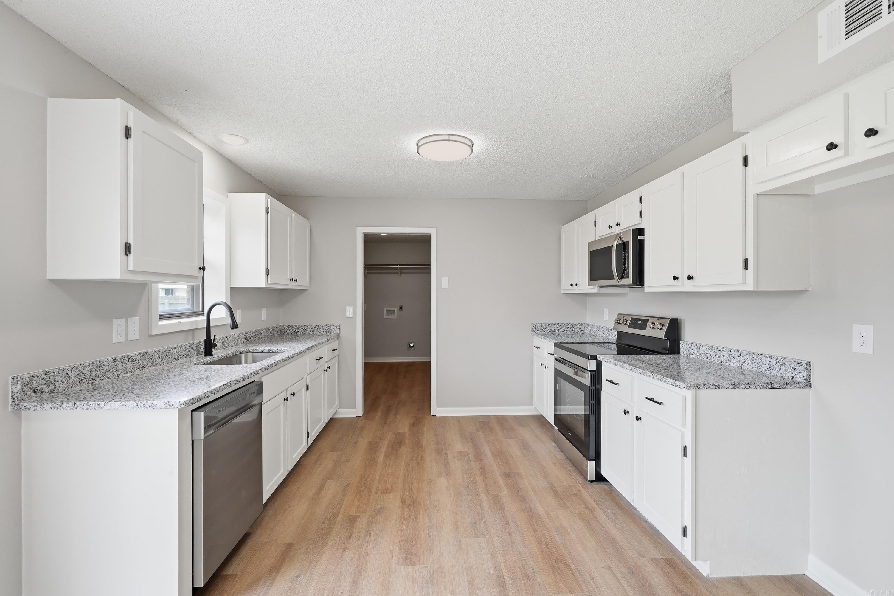 BOWMAN - Residential