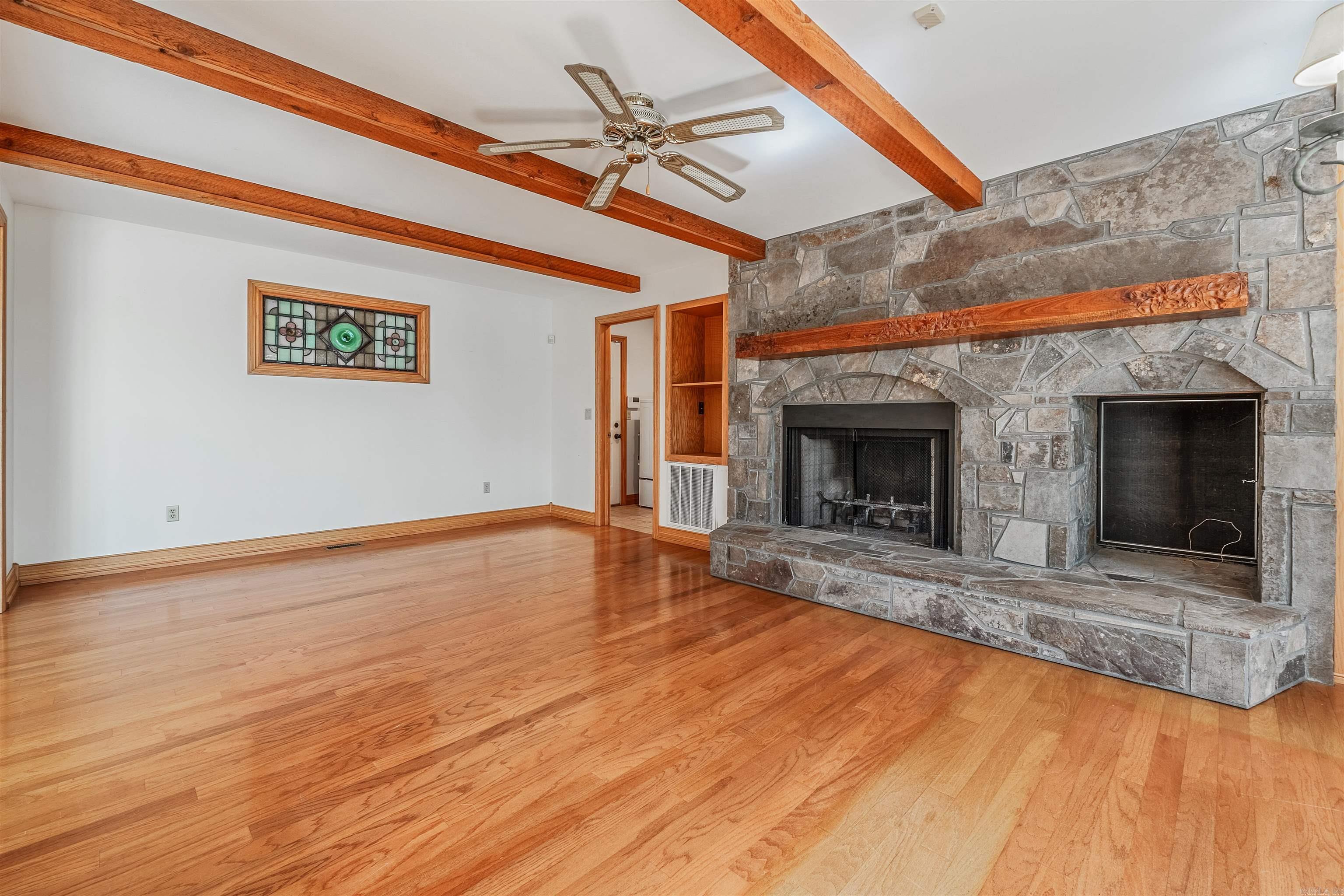 GRAND ISLE - LAKE - Residential