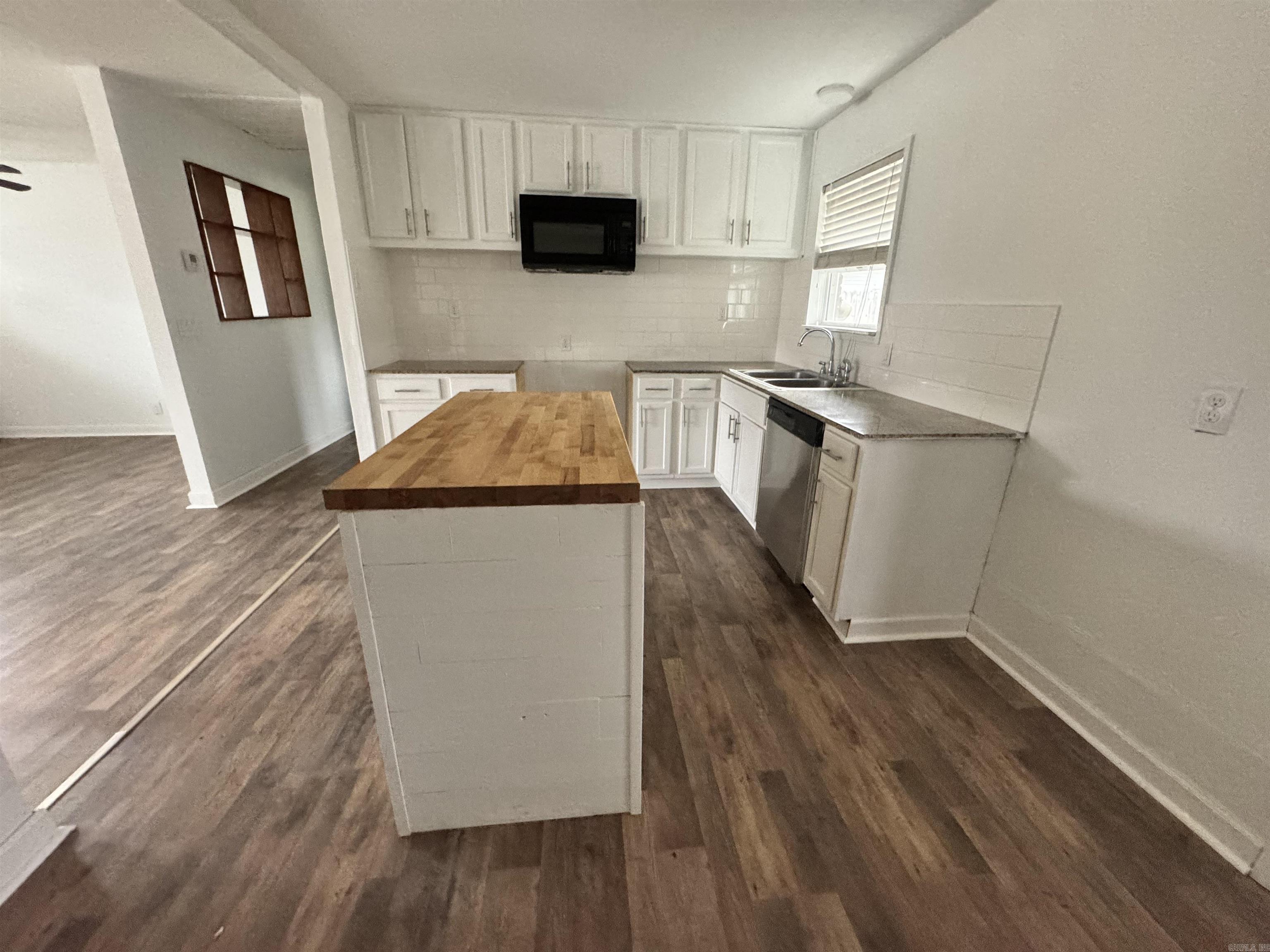 BELMONT - Residential