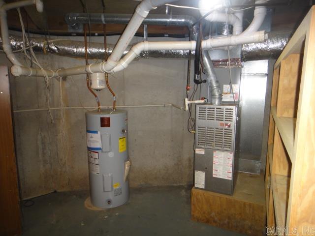 DIAMOND BLUFF ESTATES - Residential