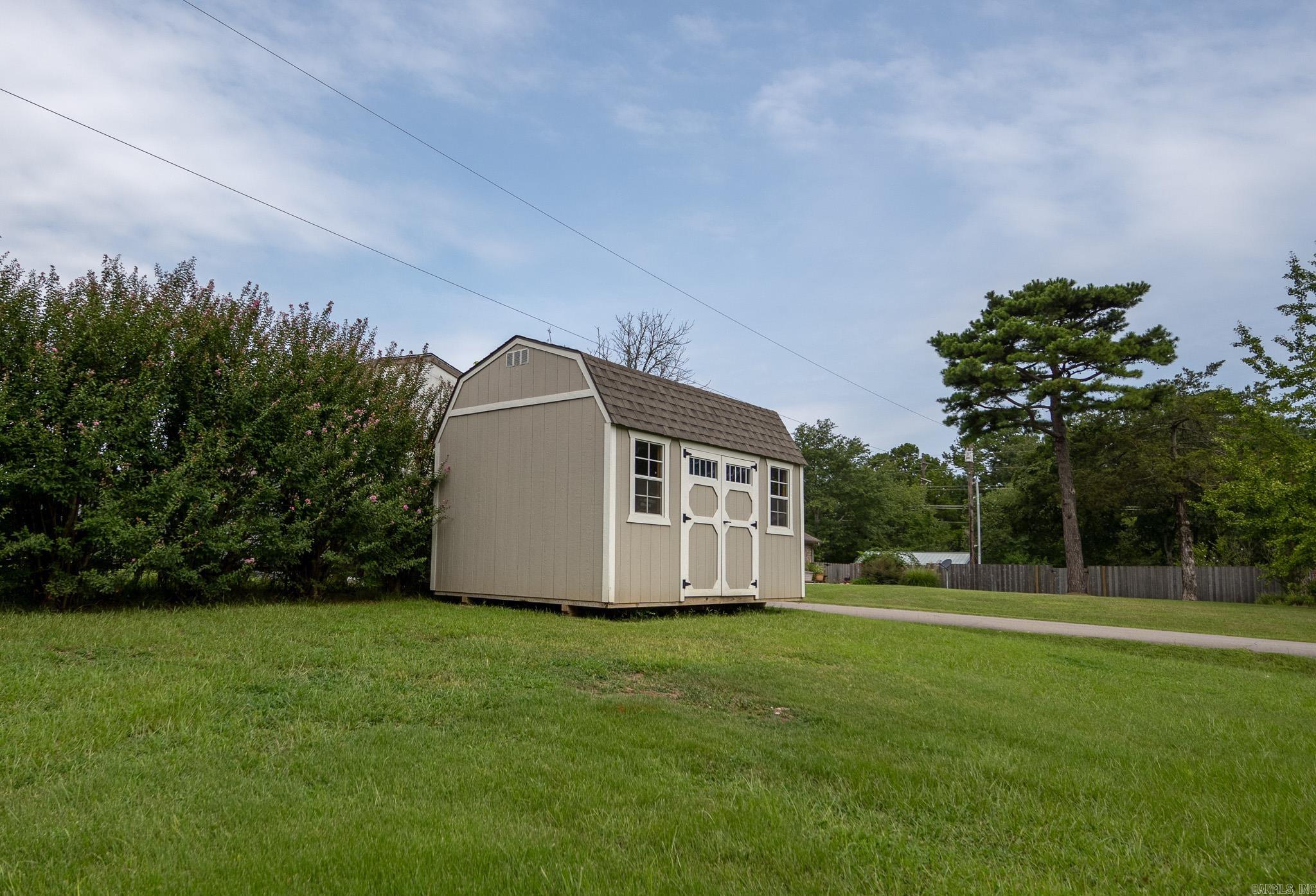 BETHESDA HEIGHTS - Residential