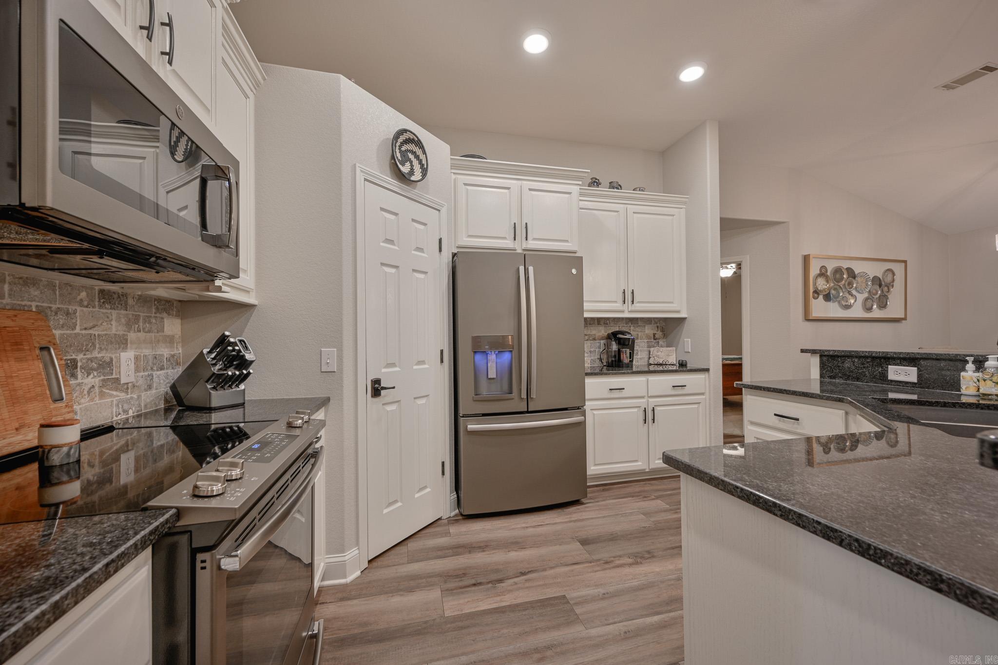 BETHESDA HEIGHTS - Residential