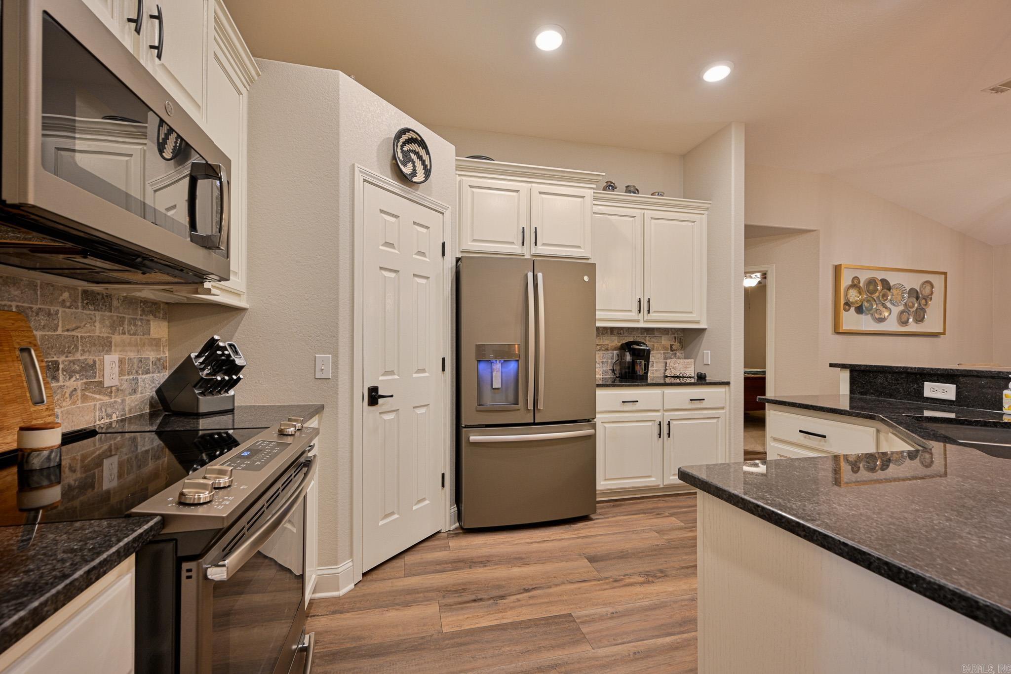 BETHESDA HEIGHTS - Residential