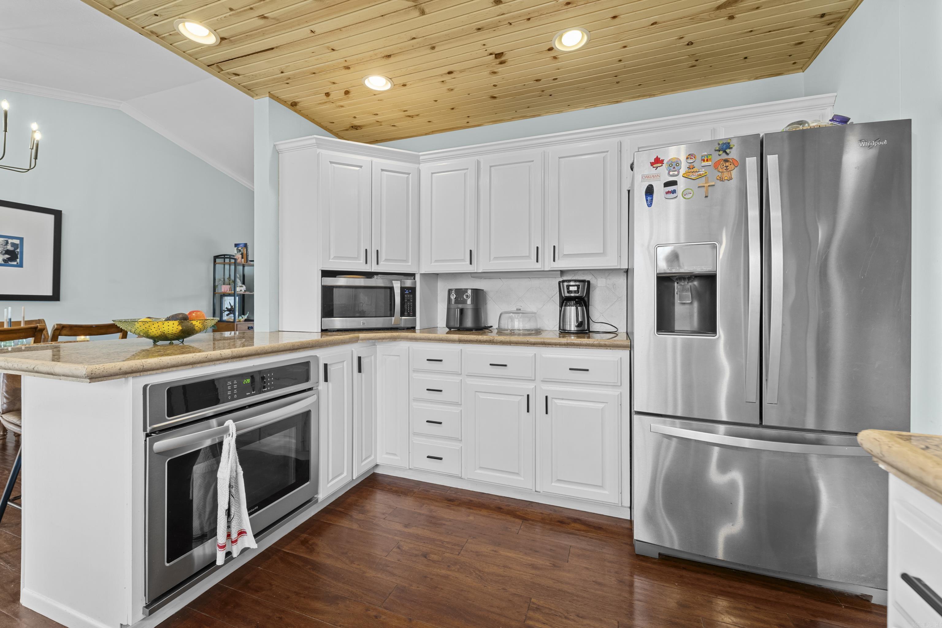 Robinwood Cove - Residential