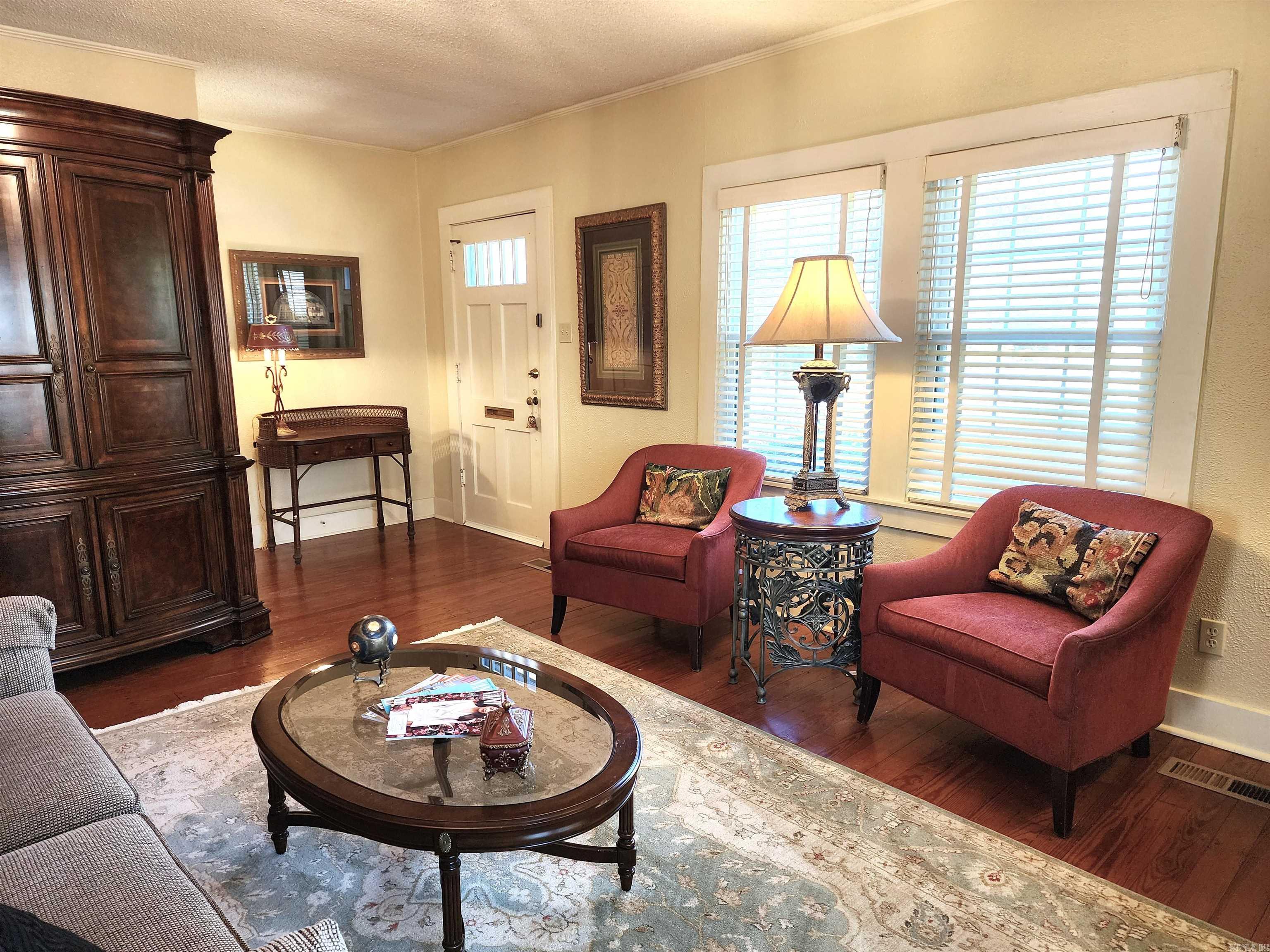 2ND WEST MAIN HEIGHTS - Residential