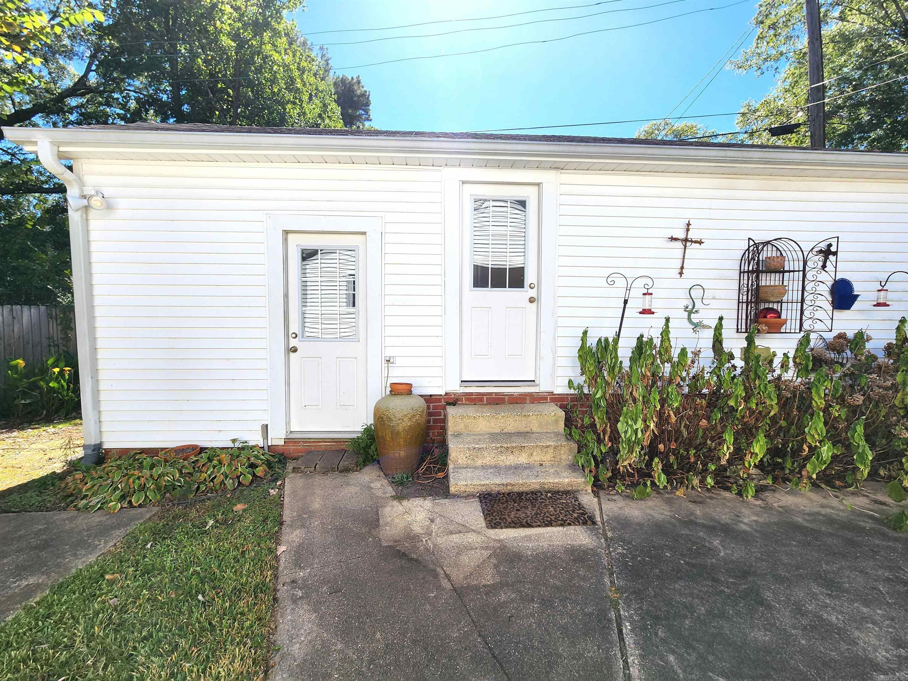 2ND WEST MAIN HEIGHTS - Residential