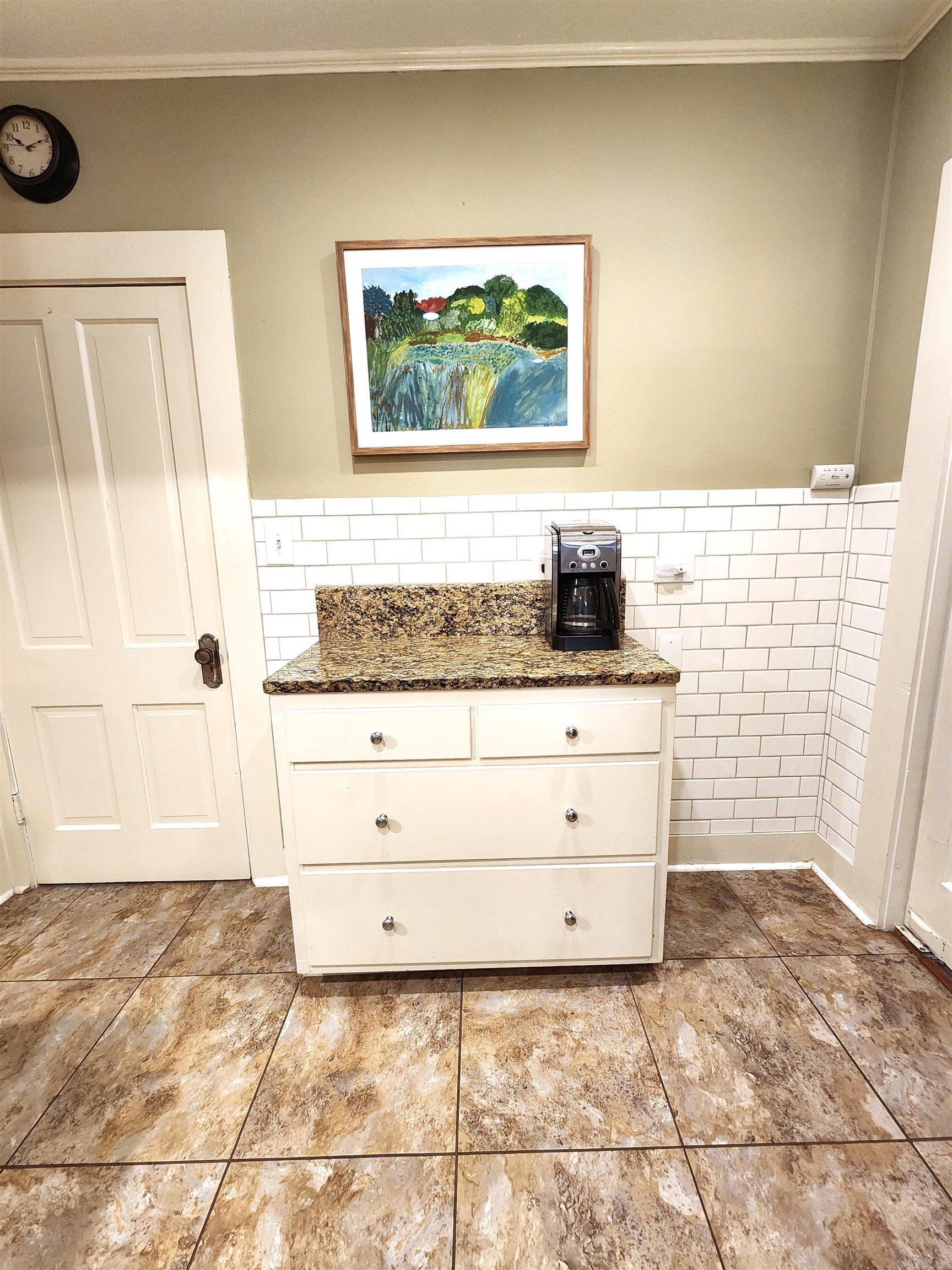 2ND WEST MAIN HEIGHTS - Residential