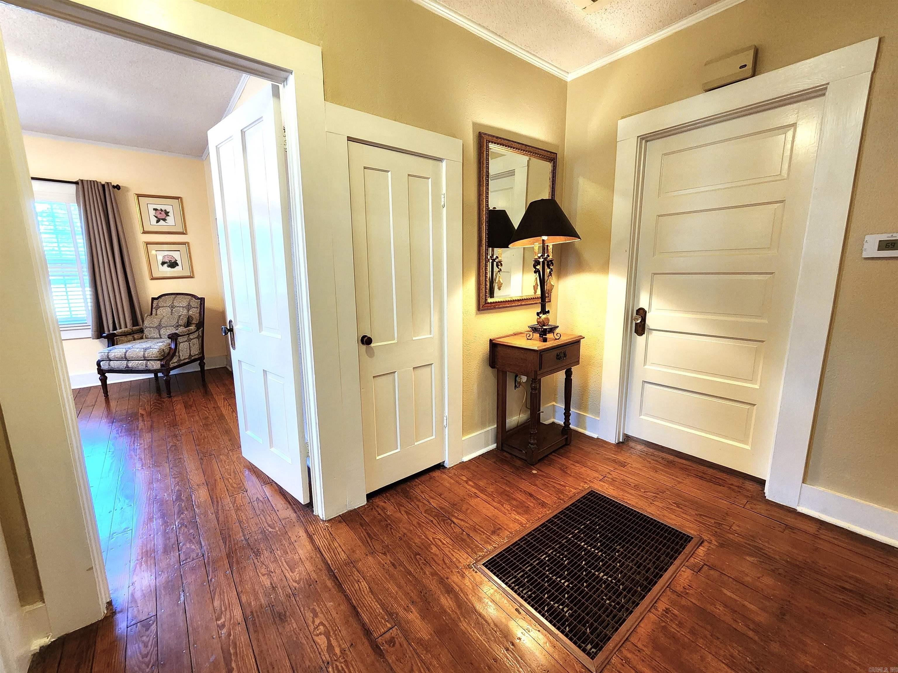 2ND WEST MAIN HEIGHTS - Residential