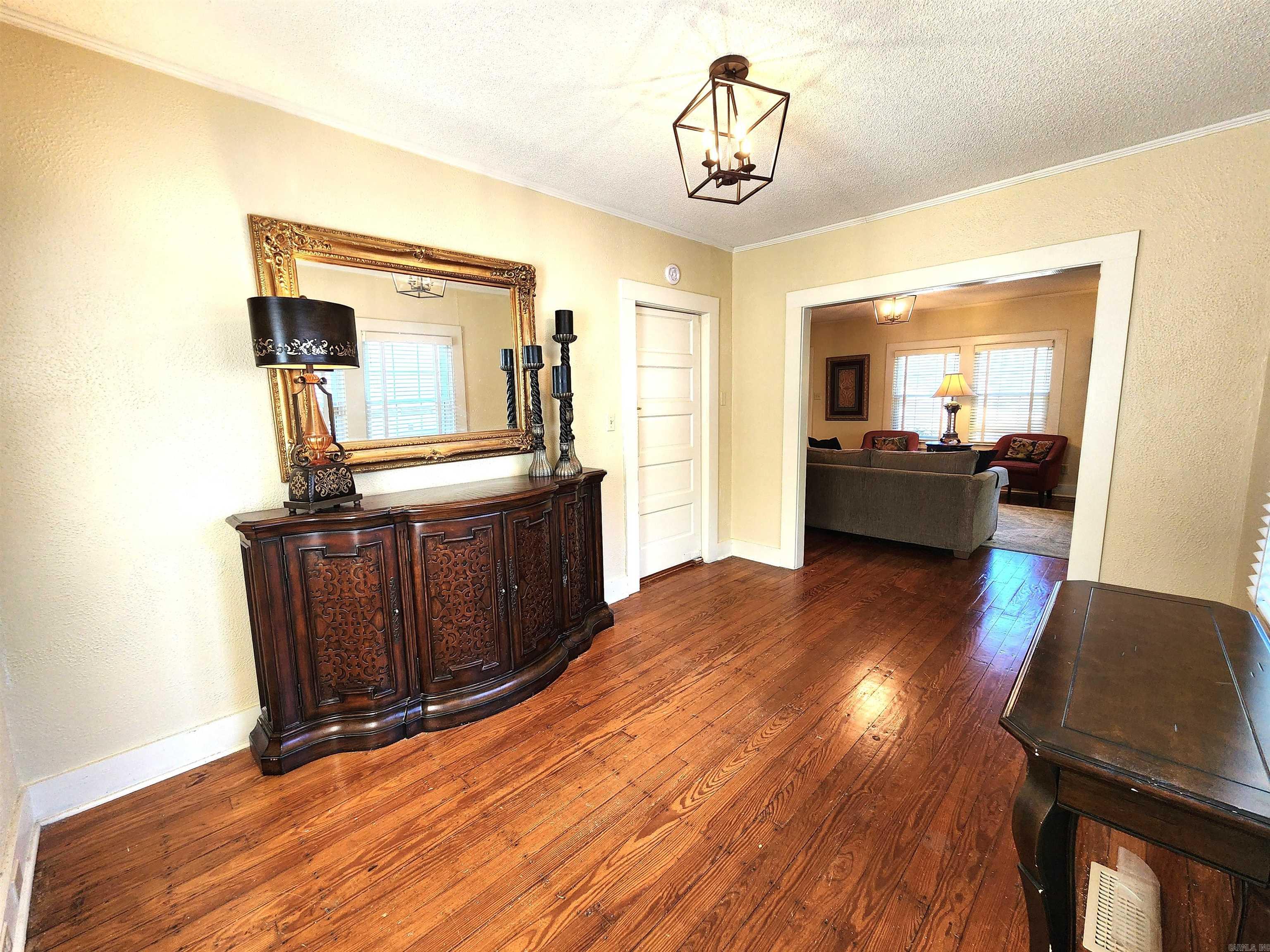 2ND WEST MAIN HEIGHTS - Residential