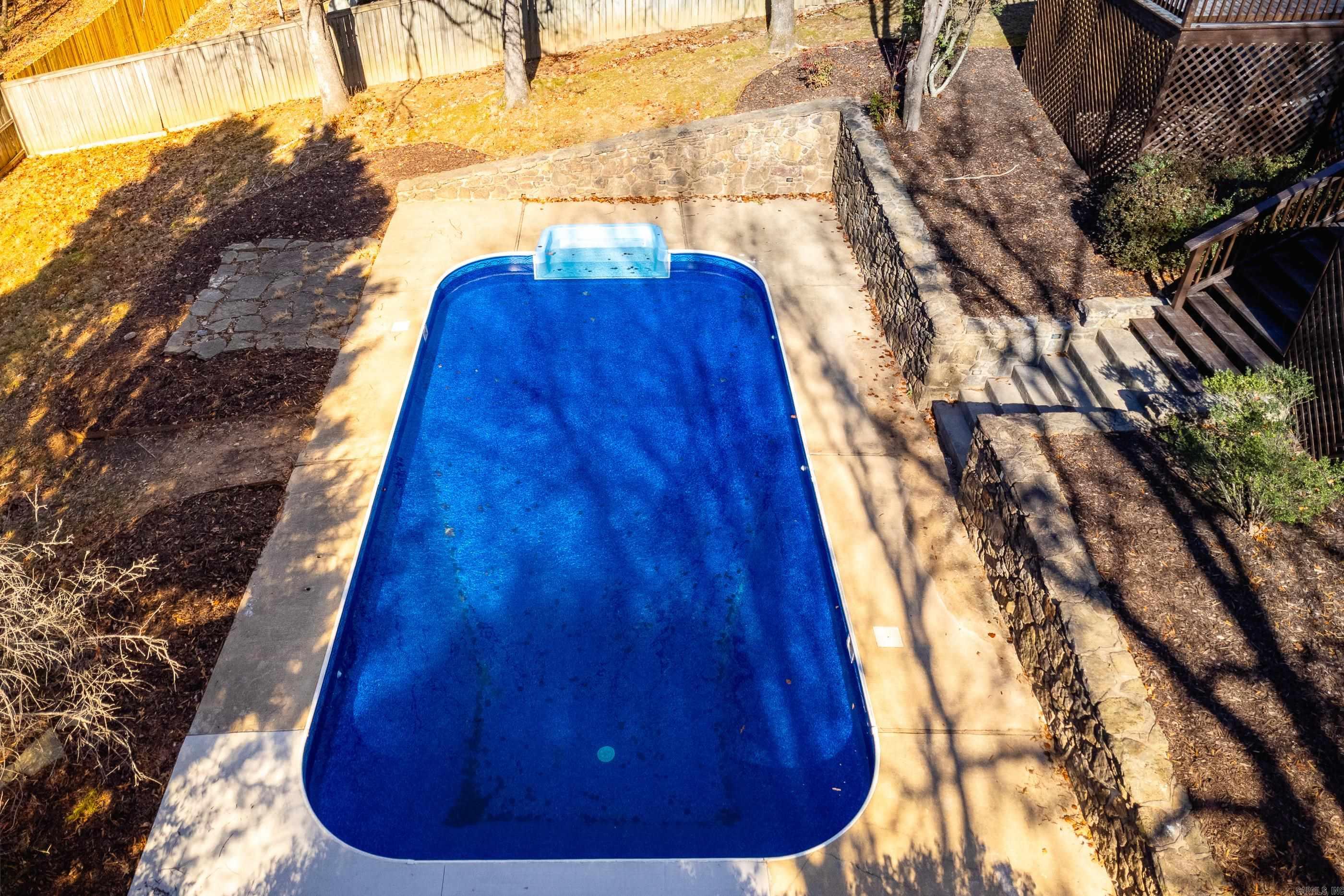 ST CHARLES ADDN - Residential