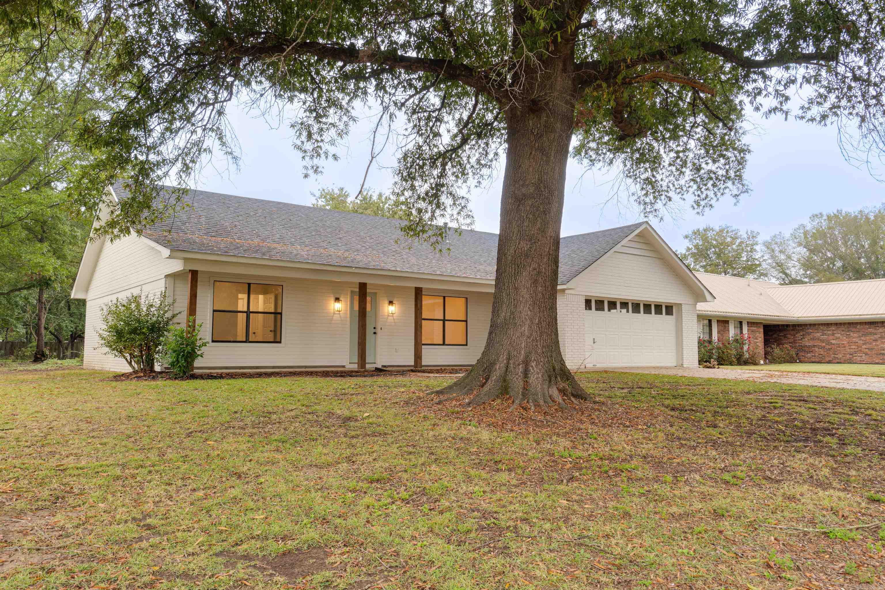 INDIAN MEADOWS - Residential