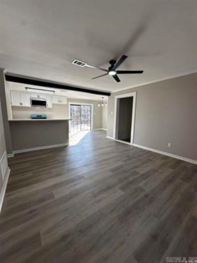 ROLLING HILLS - Residential