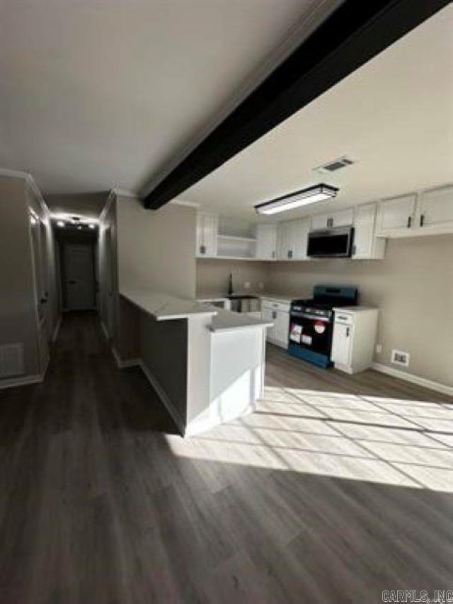 ROLLING HILLS - Residential