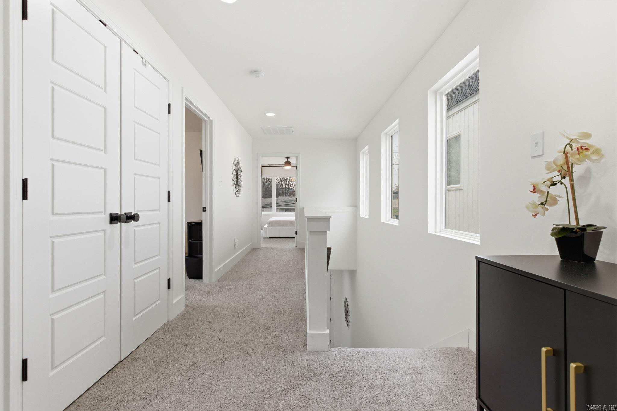 COTTAGES ON PARK II - Residential