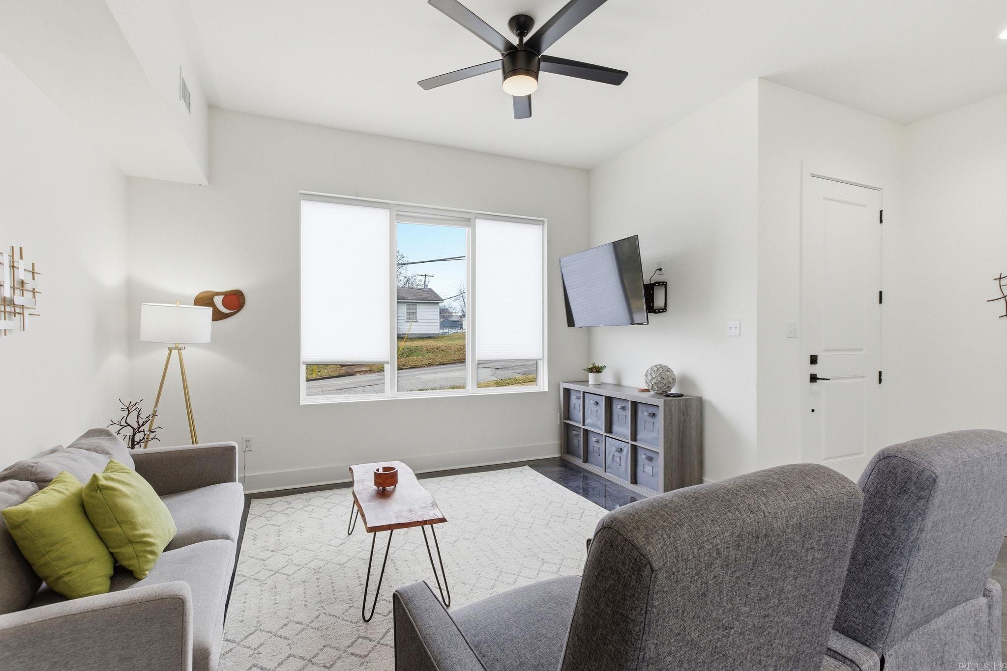 COTTAGES ON PARK II - Residential