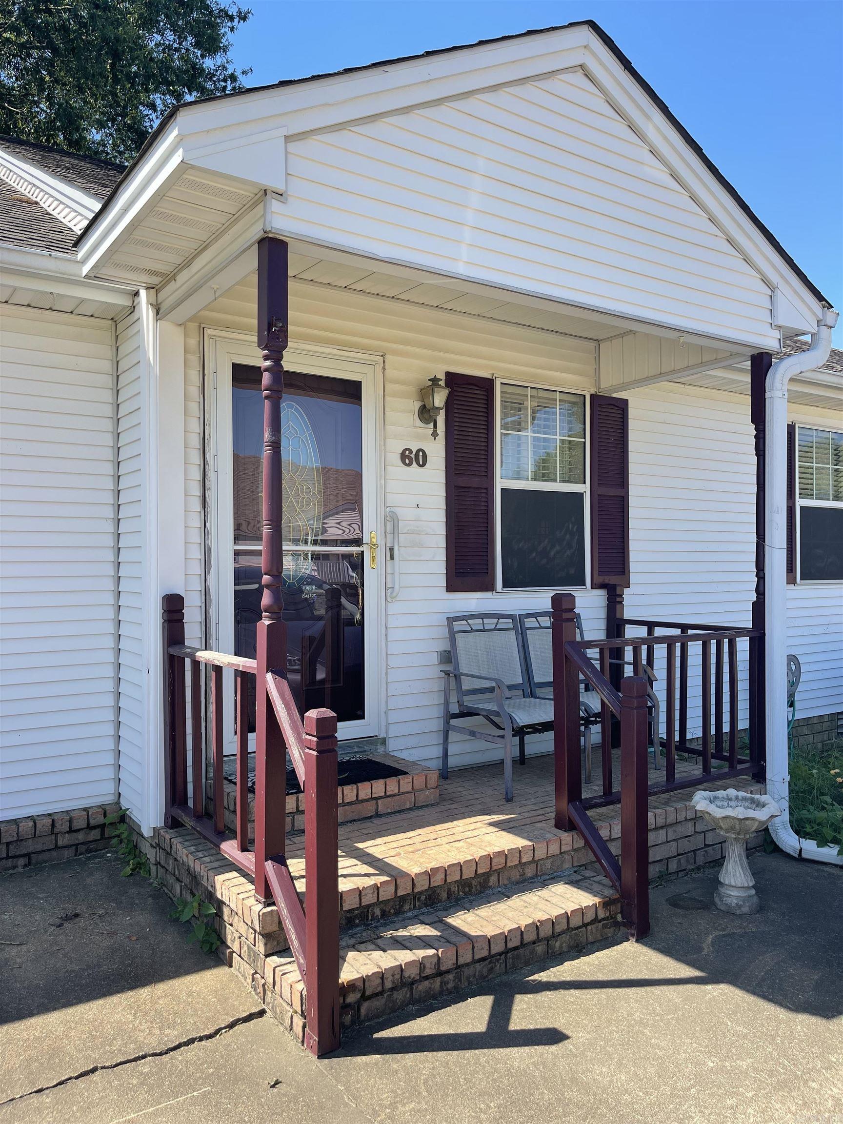 RIVER OAKS COMMONS - Residential