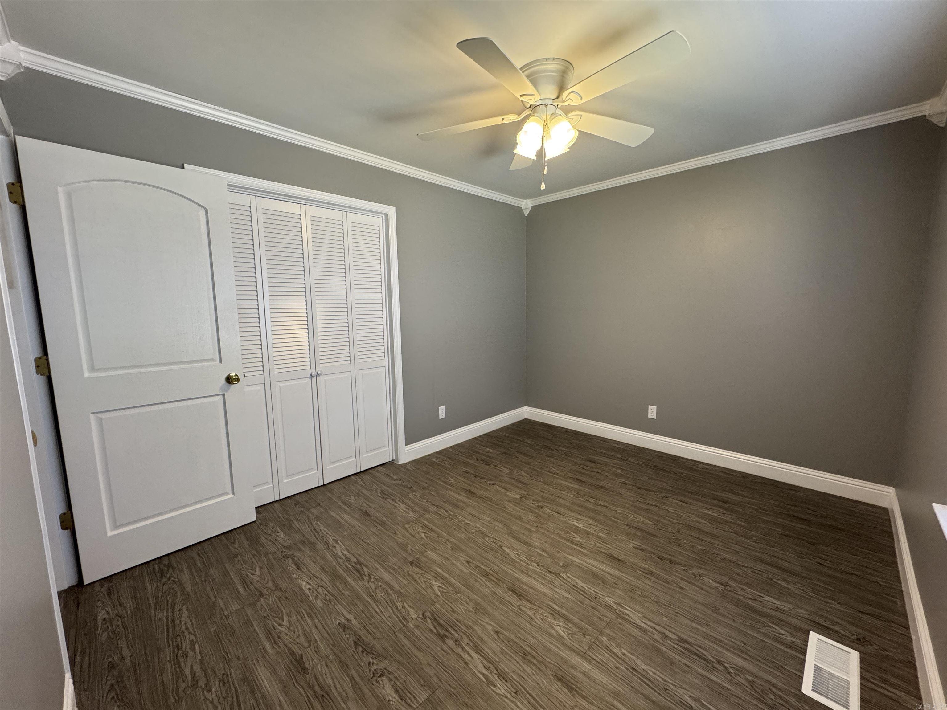 WOODLAND RIDGE - Residential