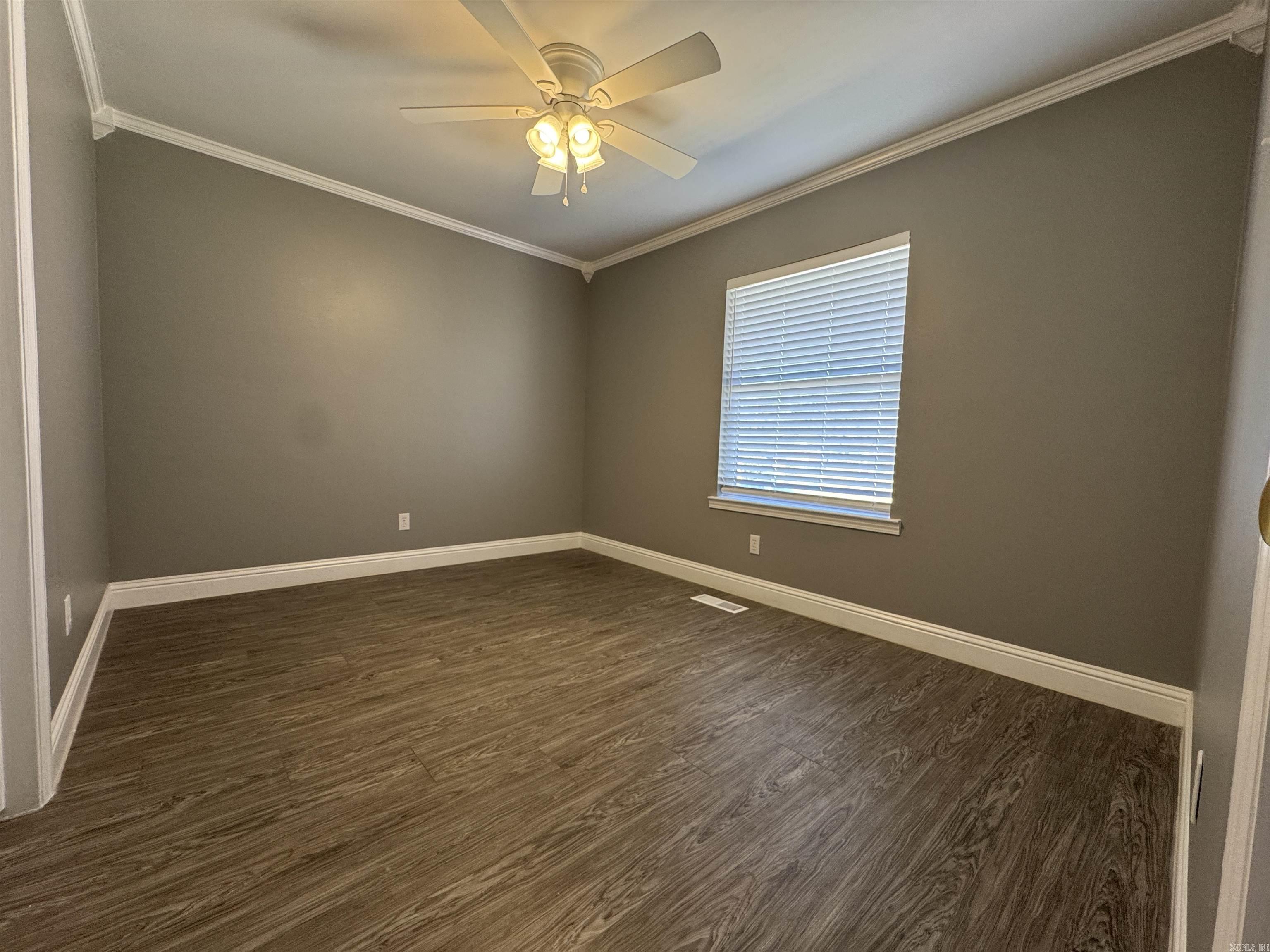 WOODLAND RIDGE - Residential