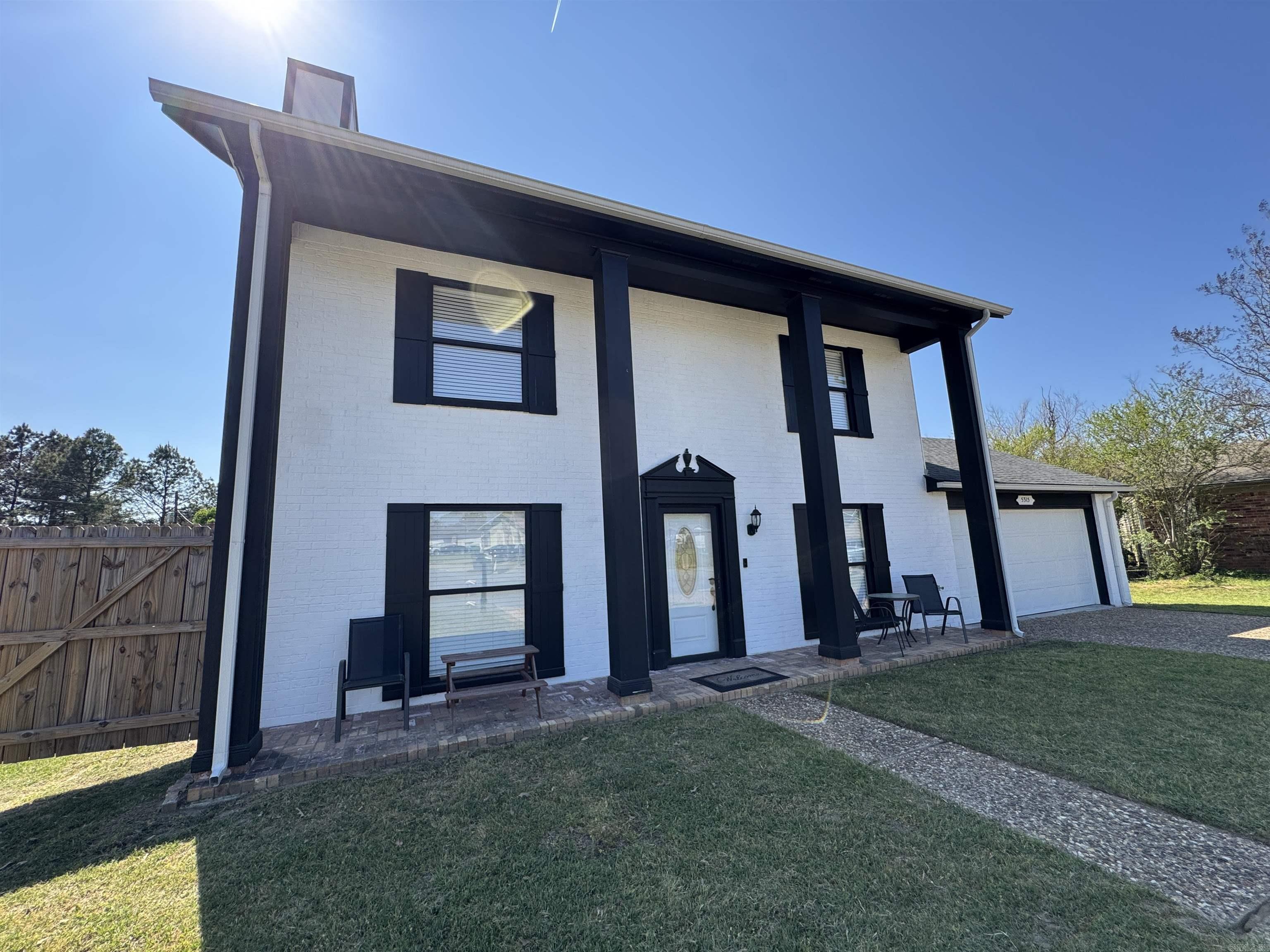 WOODLAND RIDGE - Residential