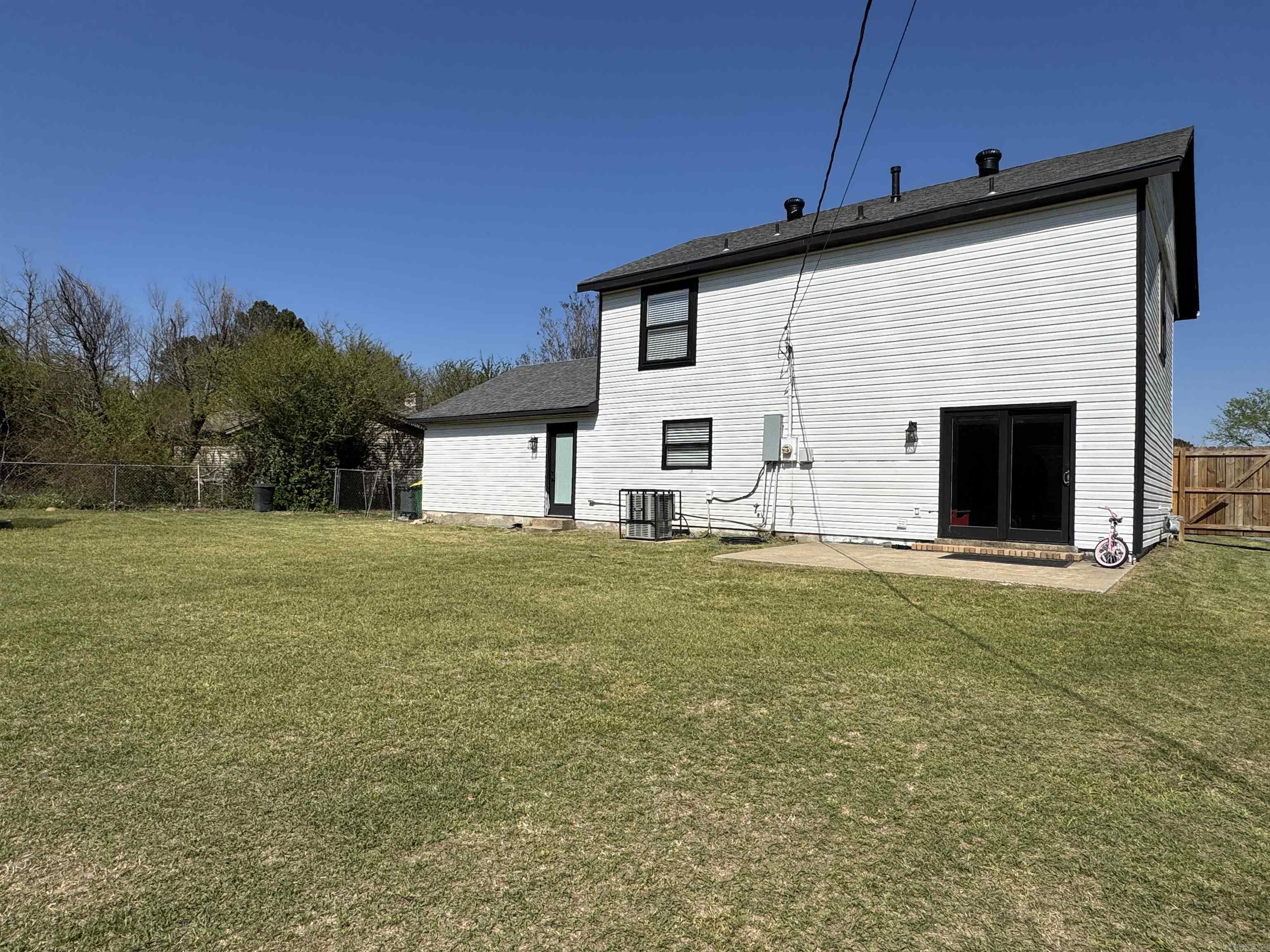 WOODLAND RIDGE - Residential