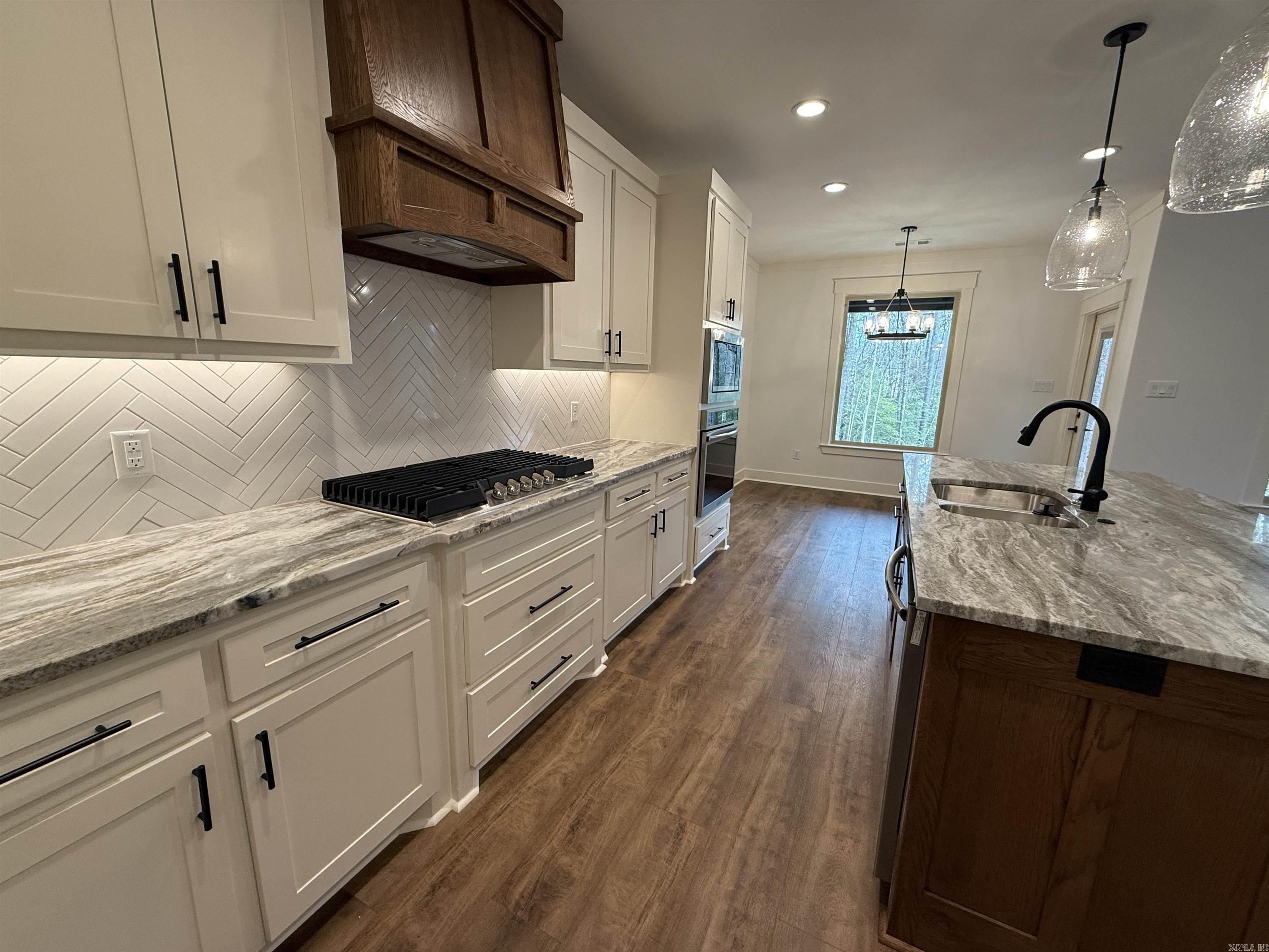 WINDS OF OSAGE - Residential