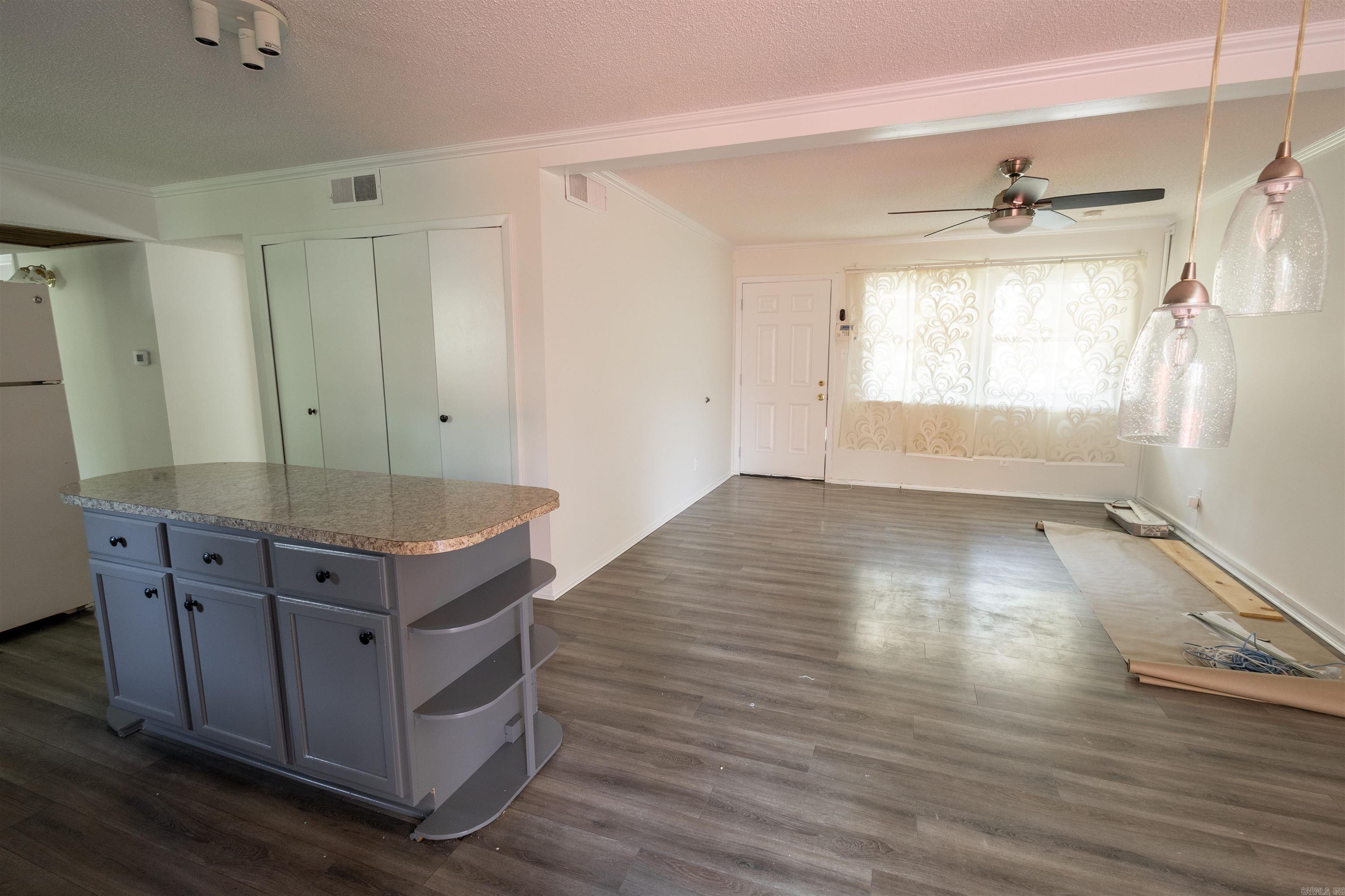 Meadowcliff - Residential Lease