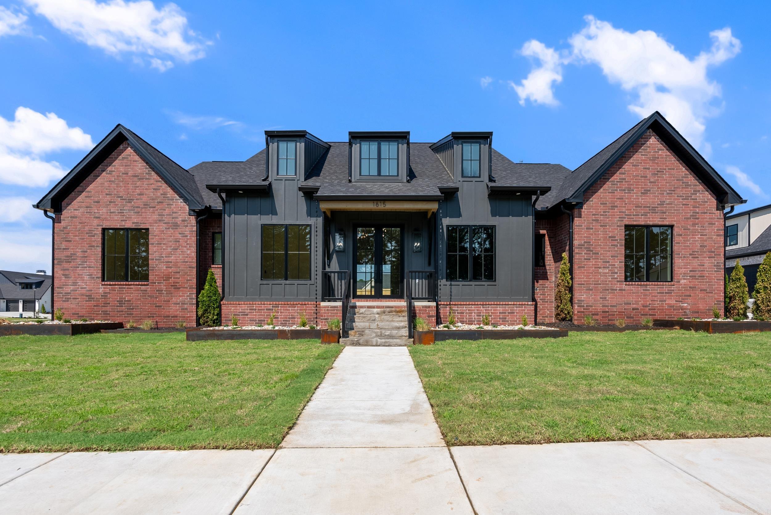This stunning custom-built new construction home in Lands End subdivision offers 4 bedrooms, 4 1/2 baths w/office & upstairs bonus room. The grand foyer opens to a large open-concept living area w/vaulted ceilings, beautiful suspended light fixture, stone fireplace flanked by built-ins & glass doors leading to the outdoor entertaining space. Chefās kitchen features large center island w/seating, custom cabinetry,high-end stainless appliances, 6-burner gas range w/ pot filler, coffee bar, walk-in pantry, quartz countertops & under-cabinet lighting. Adjacent dining area is highlighted by statement lighting.The primary suite includes a vaulted ceiling, ample natural light, a spa-like en-suite bath w/ a separate soaking tub, oversized walk-in shower, dual vanities, & a custom walk-in closet. 3 additional bedrooms on the main level are served by 2 full baths, plus spacious laundry room w/ built-in pet accommodations. Upstairs, the bonus room & full bath provide a flexible living space. Outside the expansive covered patio w/outdoor kitchen & wood-burning fireplace are perfect for entertaining. Custom steel raised landscape boxes & 3 car garage.