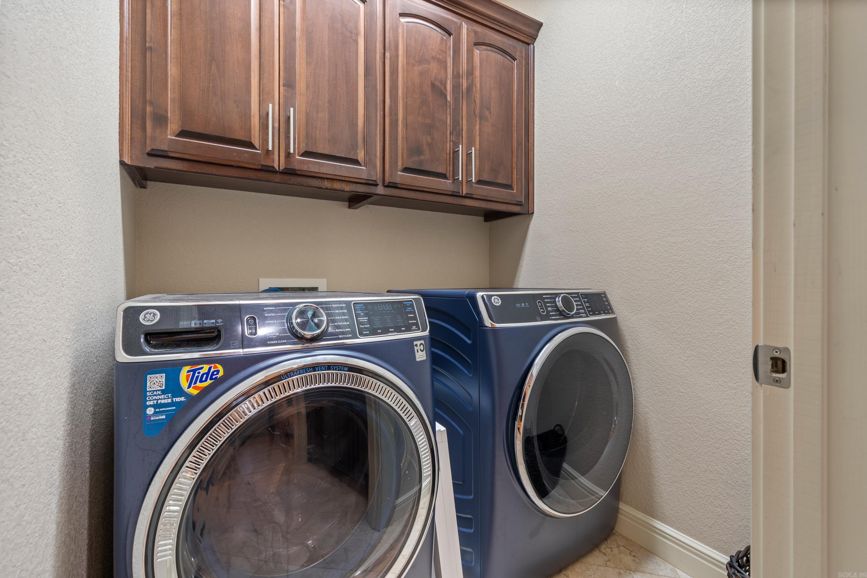 Fox Run I - Residential