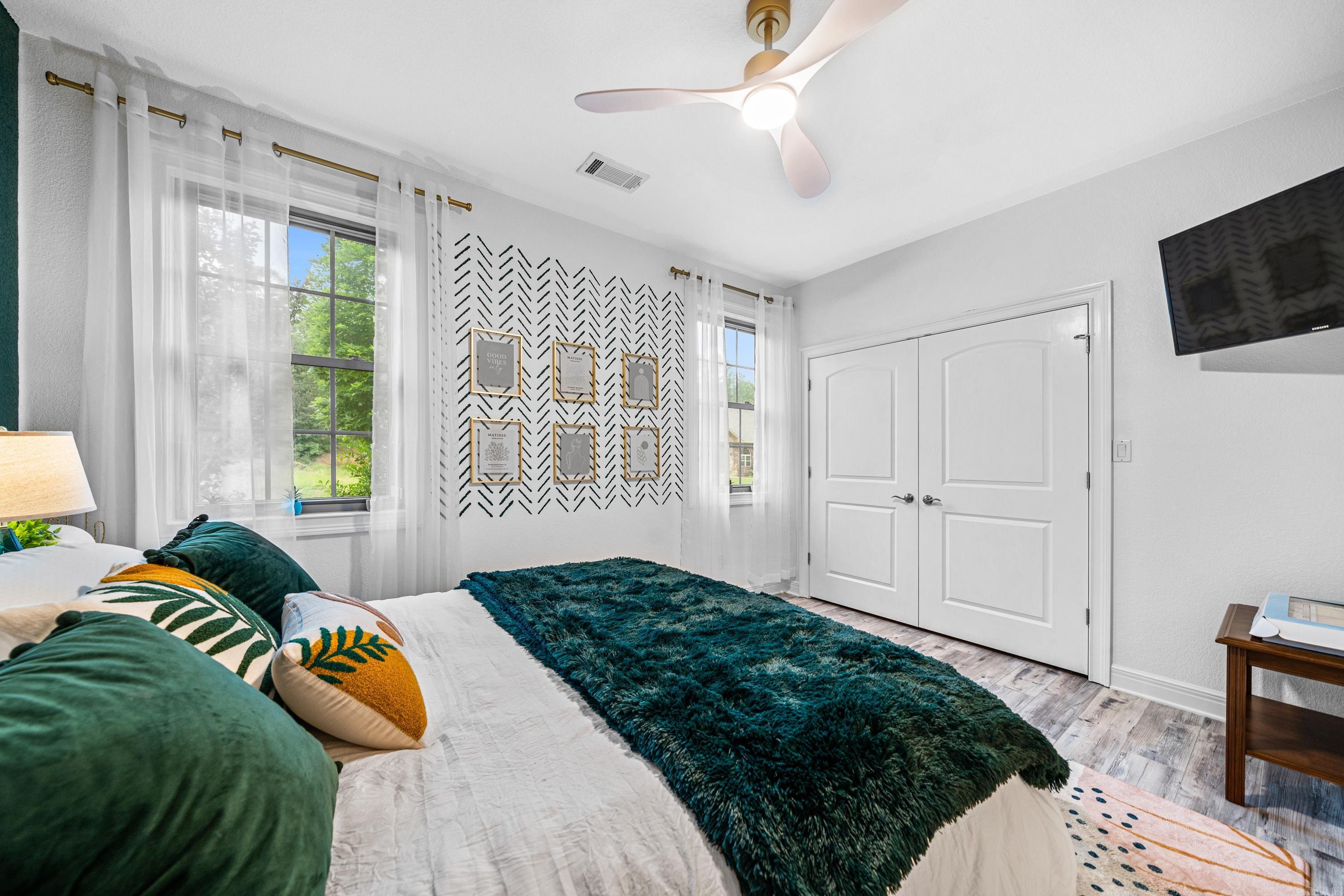 Fox Run I - Residential