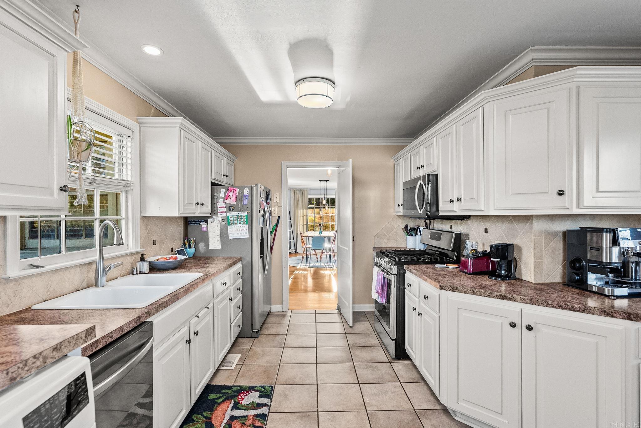 KINGWOOD PLACE - Residential