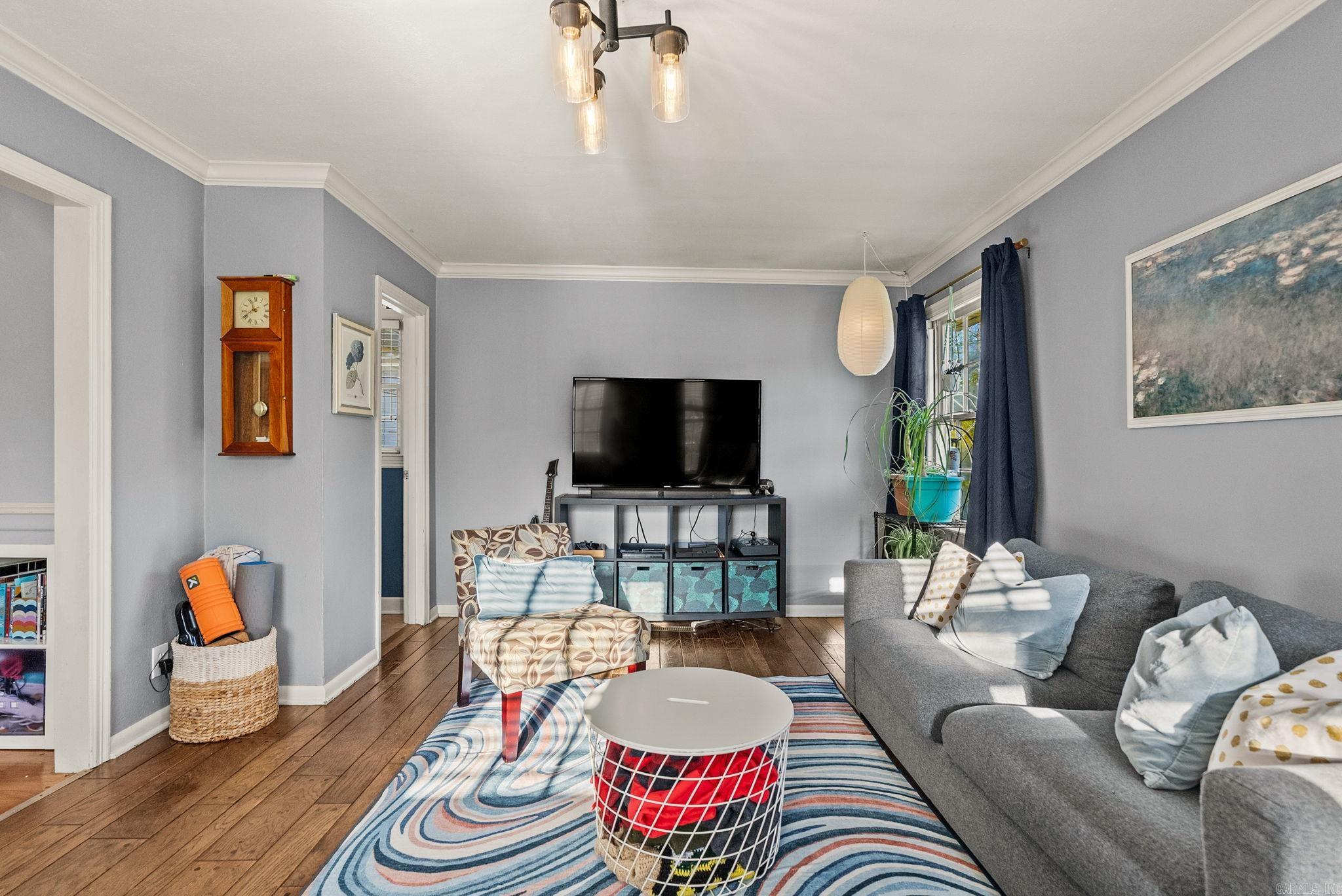 KINGWOOD PLACE - Residential